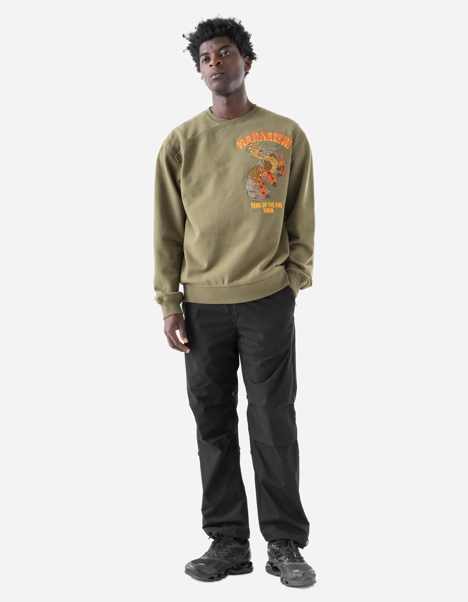 7235 Fire Kirin Tour Monk Crew Sweat Olive OG-107F