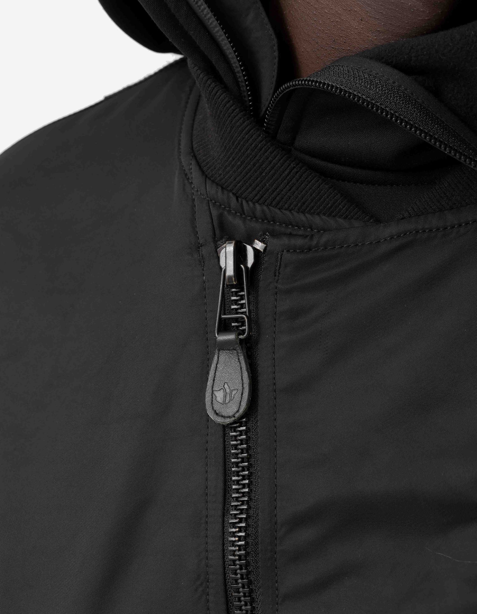 7231 Fire Kirin Tour Asym L2B Jacket Black