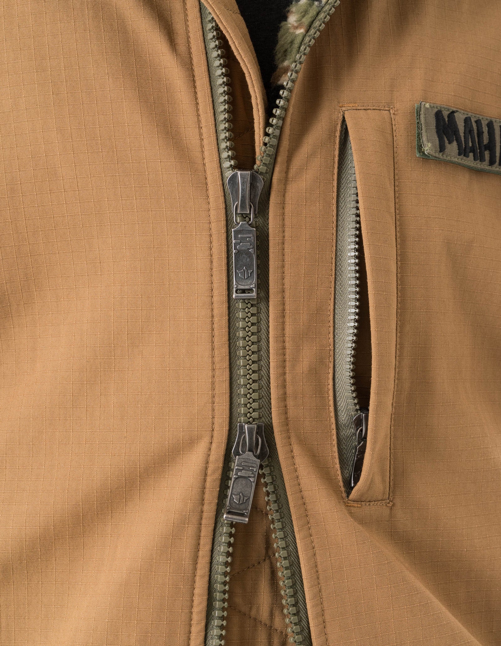 7214 Beach Fishtail Parka Coyote