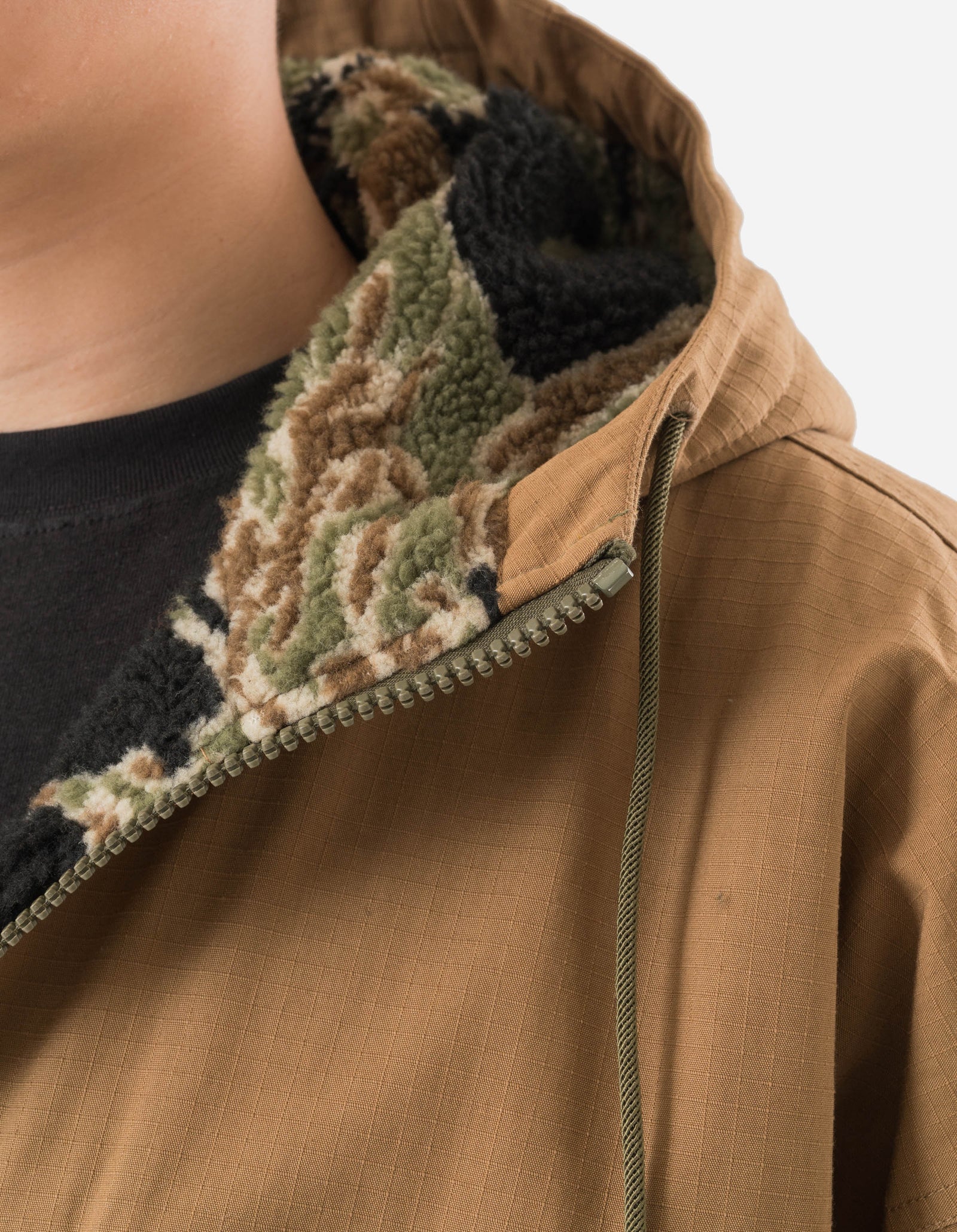 7214 Beach Fishtail Parka Coyote