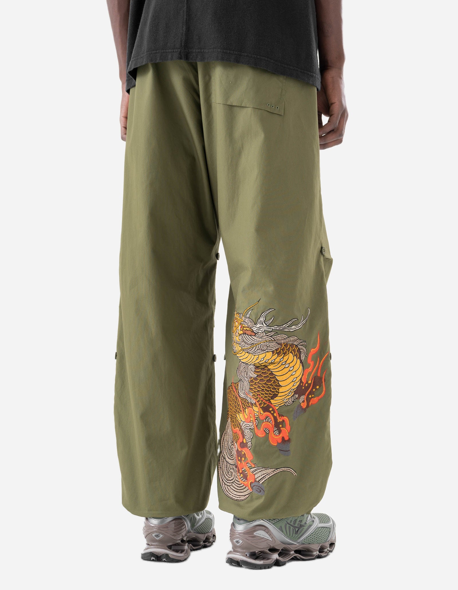 7233 Year of the Fire Kirin Snopants Olive OG-107F