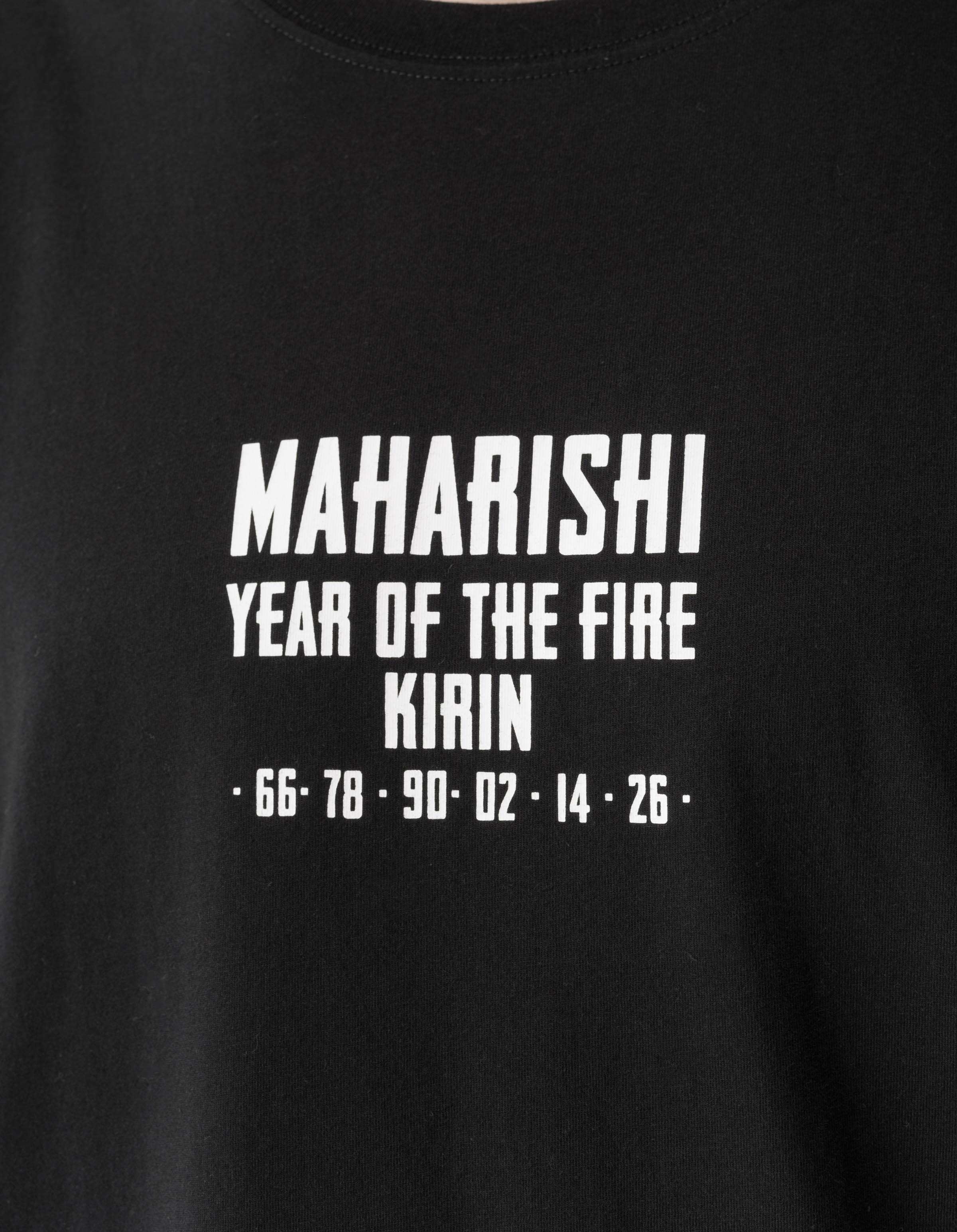 7238 Paper Cut Kirin T-Shirt Black – Maharishi