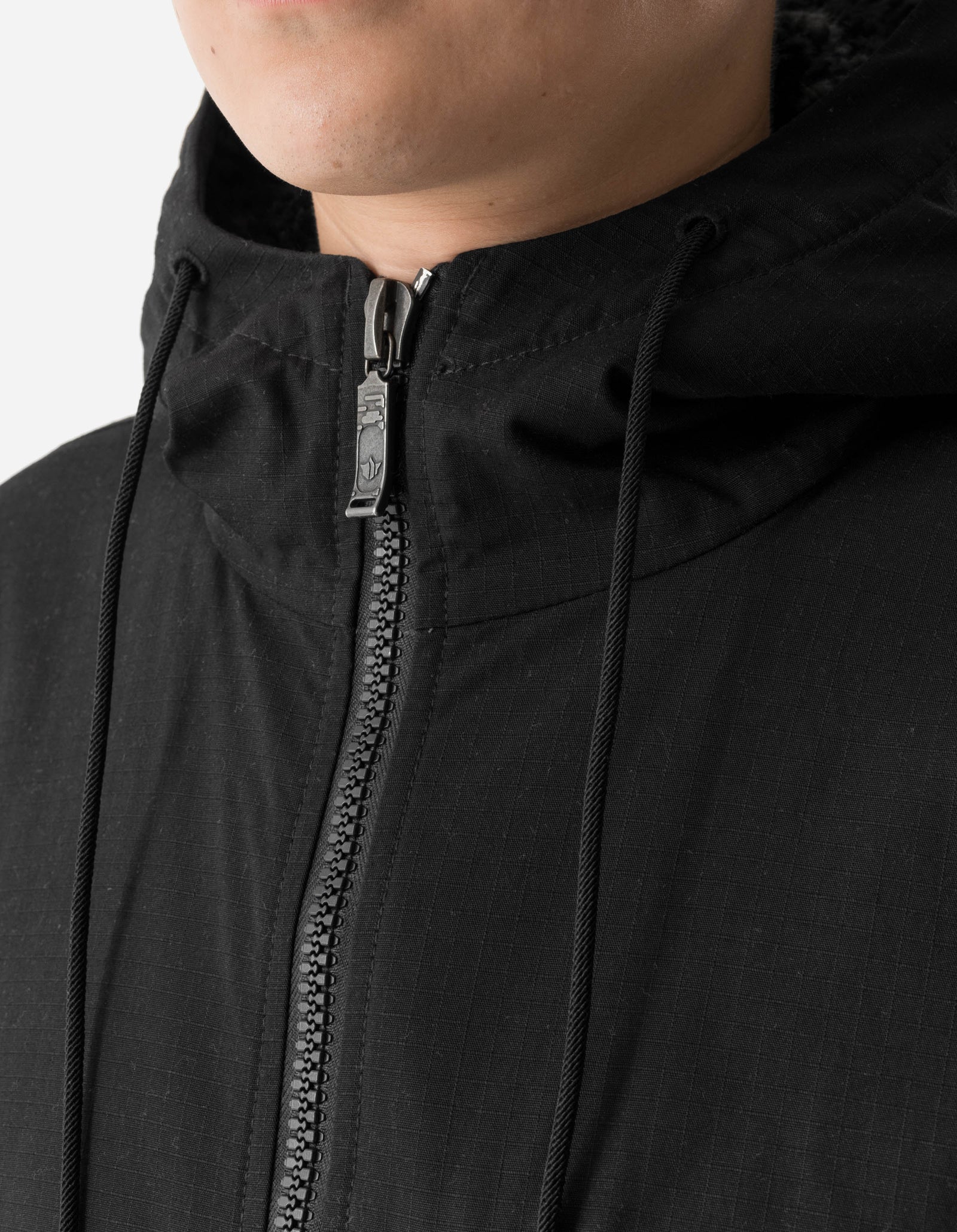 7214 Beach Fishtail Parka Black