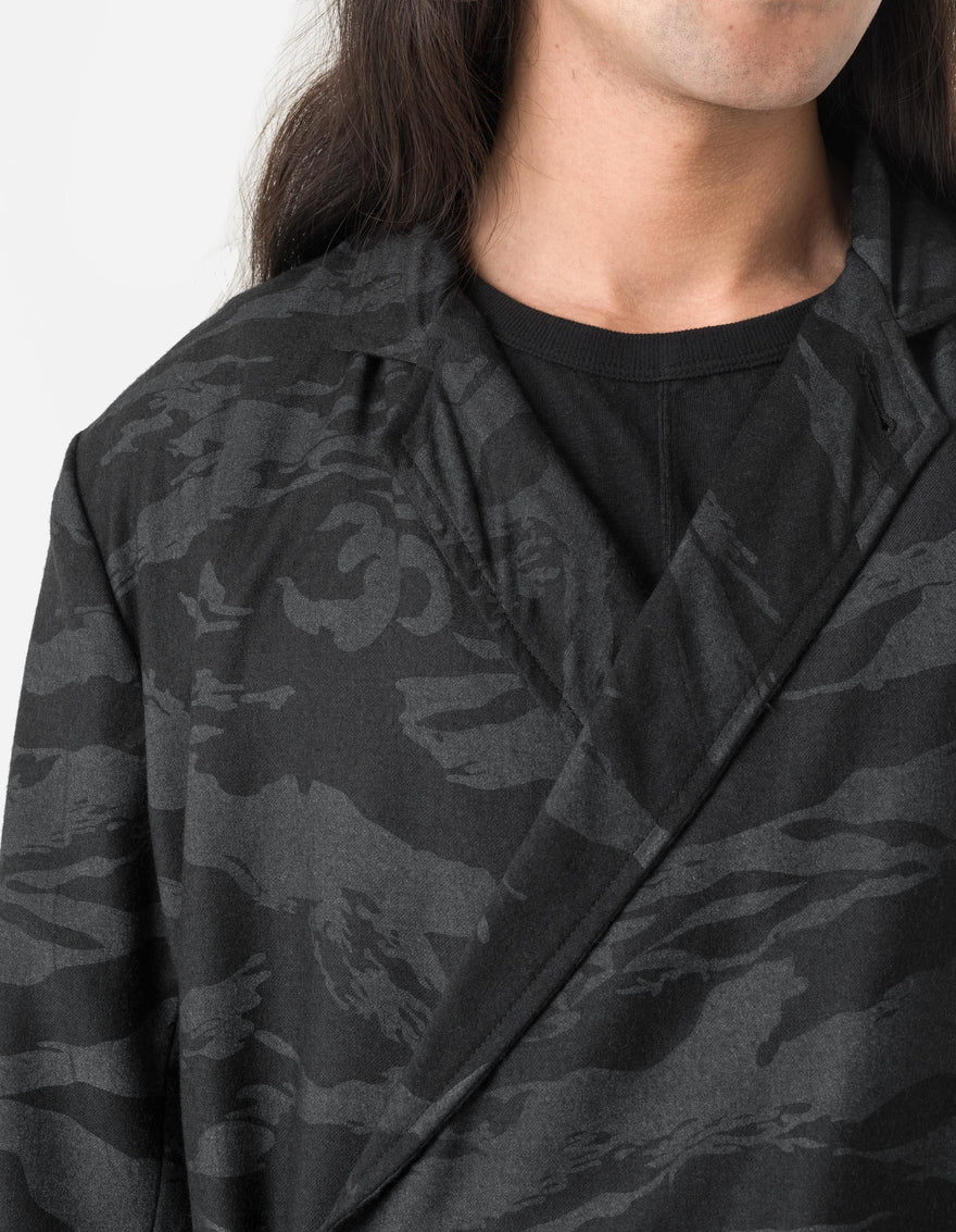 7151 Bonsai Tigerstripe Kimono Blazer Black