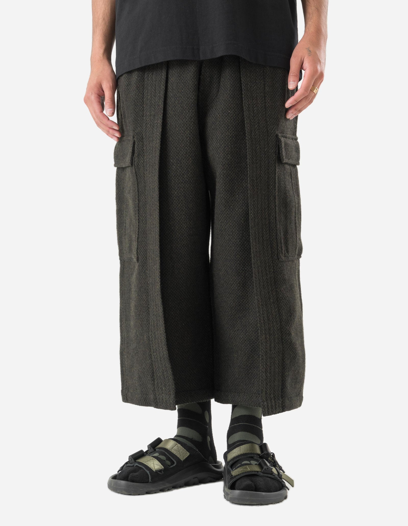 7166 Recycled Wool Cargo Hakama Olive