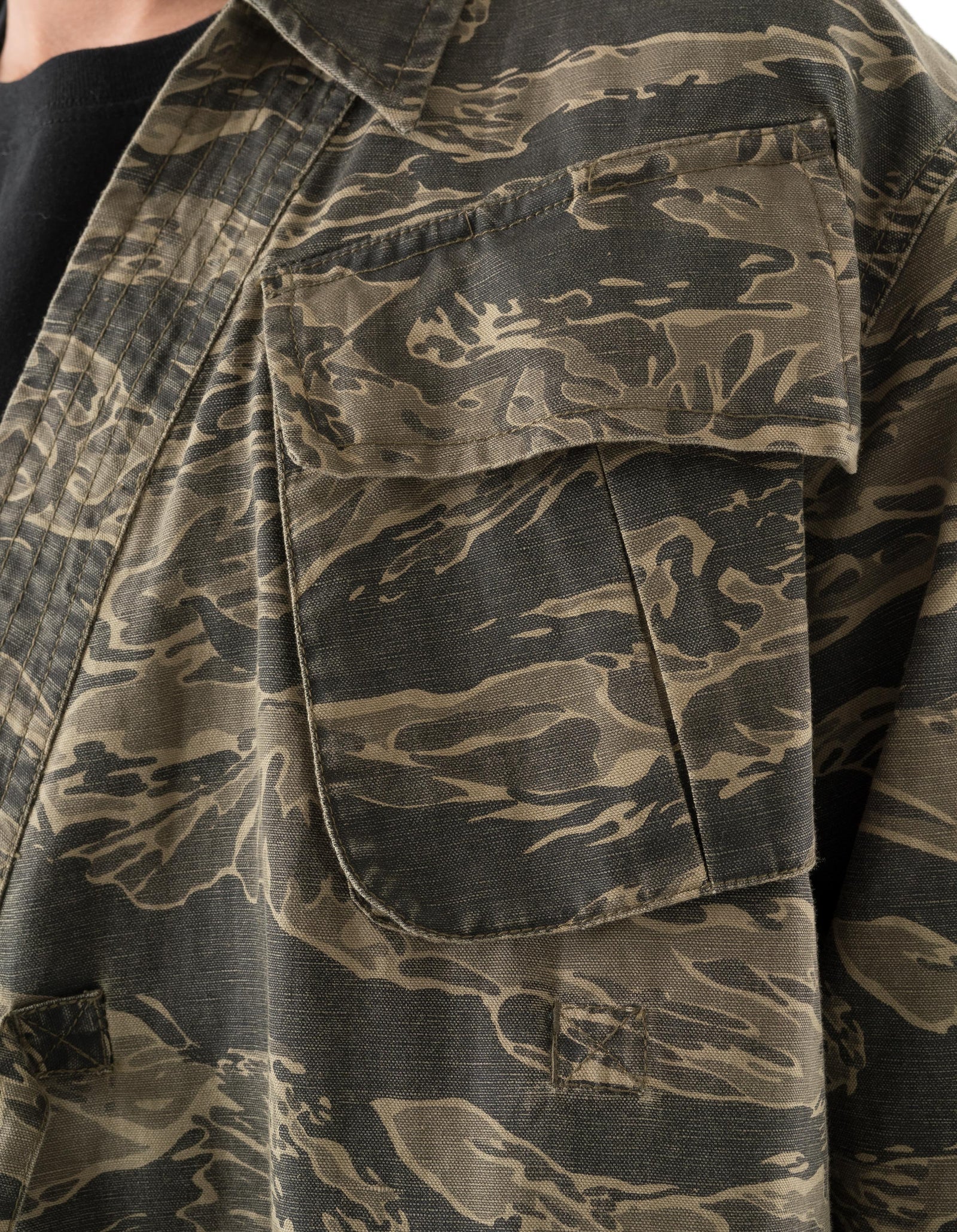 7148 Modified Jungle Shirt Mint Gold