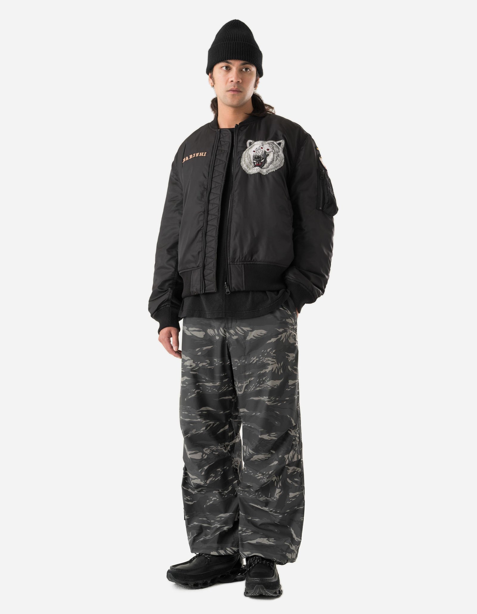 7086 The Alaskan Tour Embroidered Velvet Jacket Black