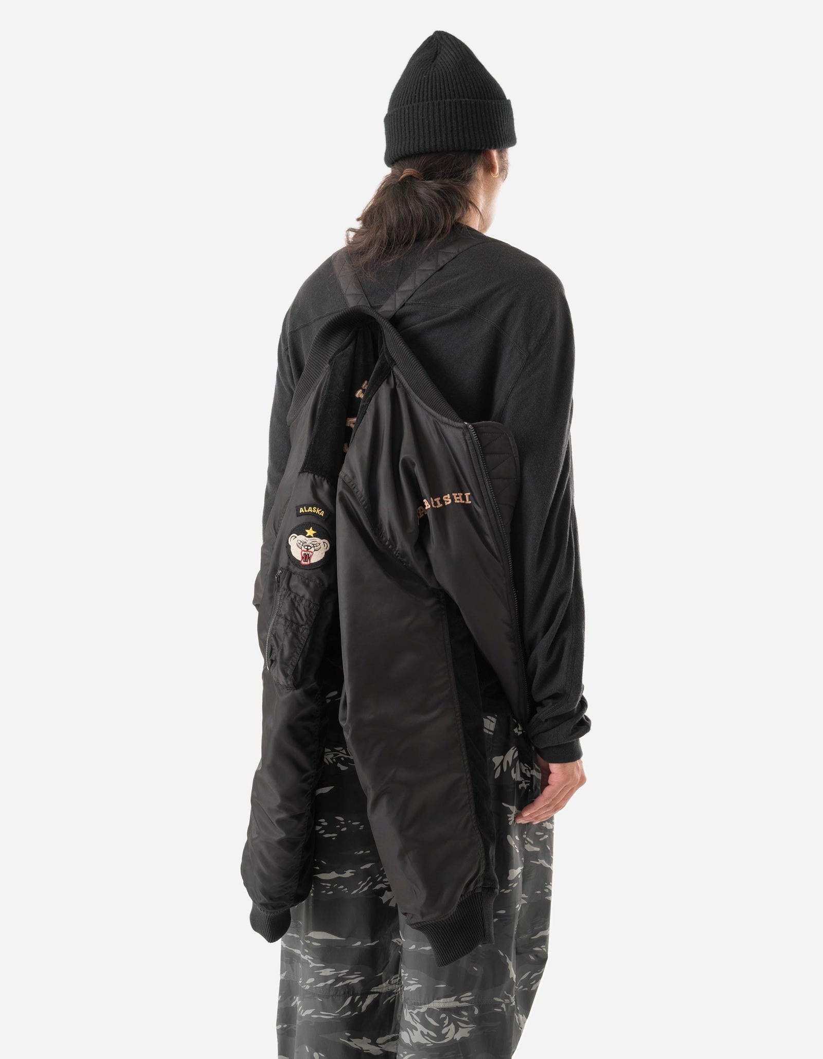 7086 The Alaskan Tour Embroidered Velvet Jacket Black