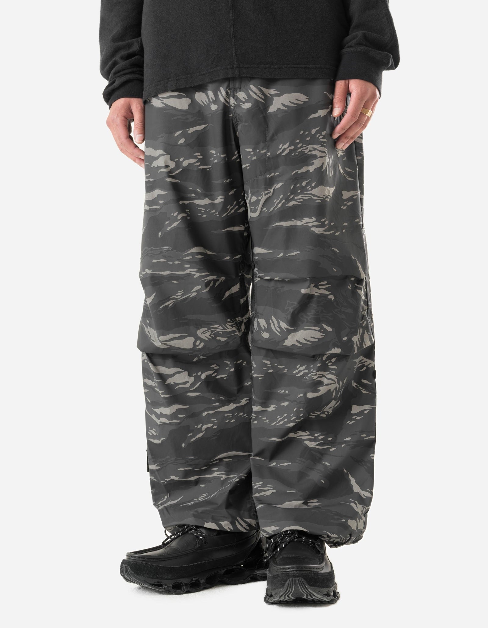 7119 Reflective Camo Loose Snopants® Subdued Night