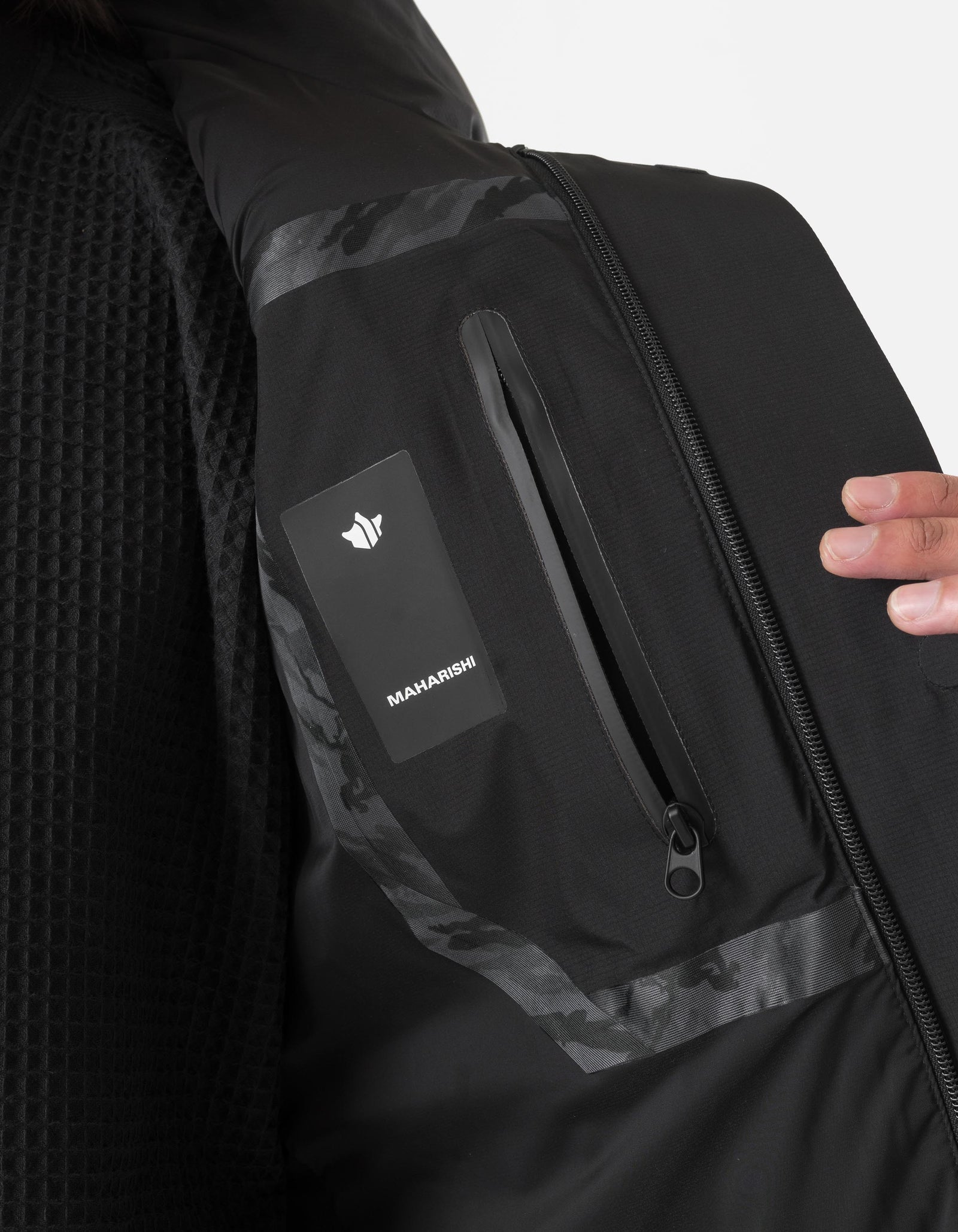 2205 Primaloft® Padded Hanbok Vest Black