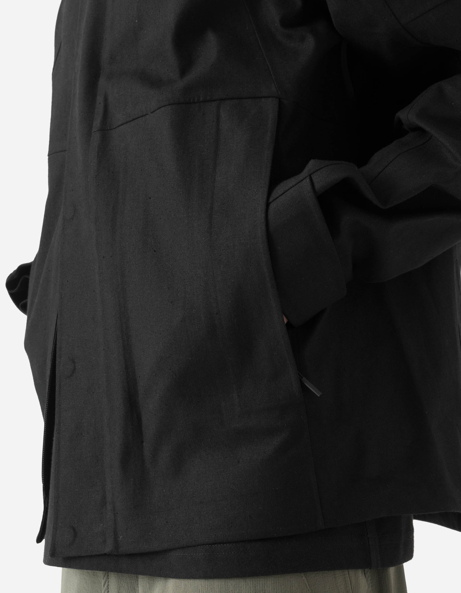 1586 Seam Sealed Hanbok Jacket Black