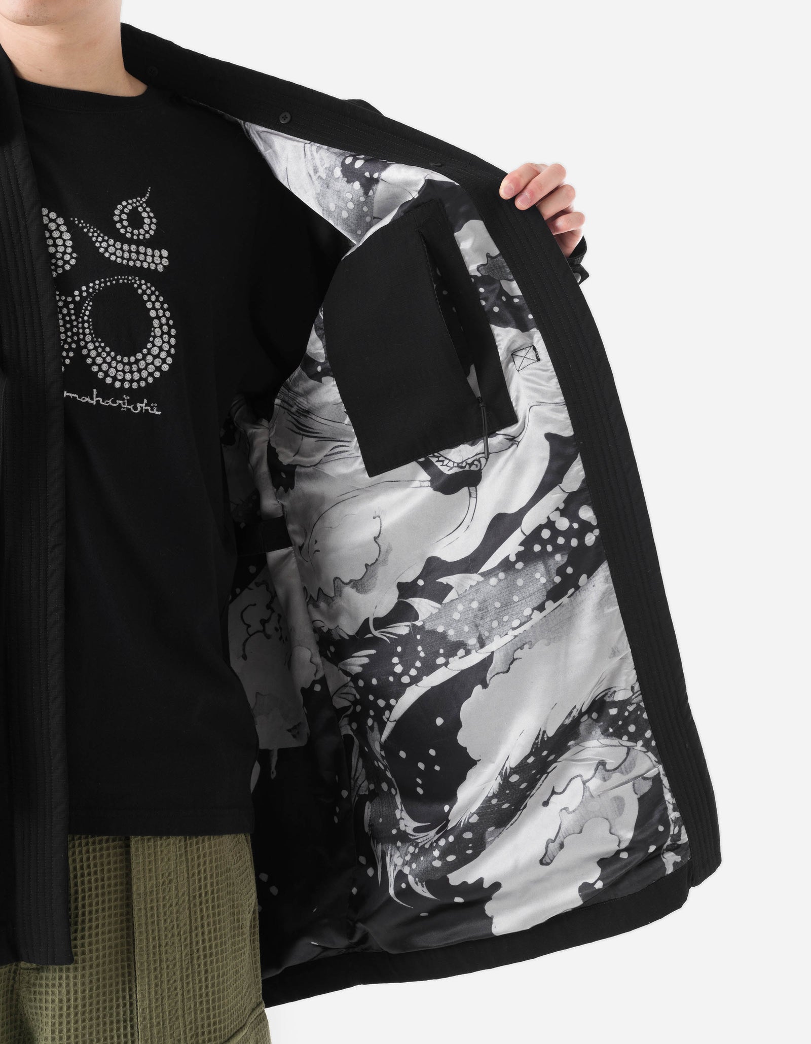 6123 Fubuki Dragon Embroidered Kimono Parka Black