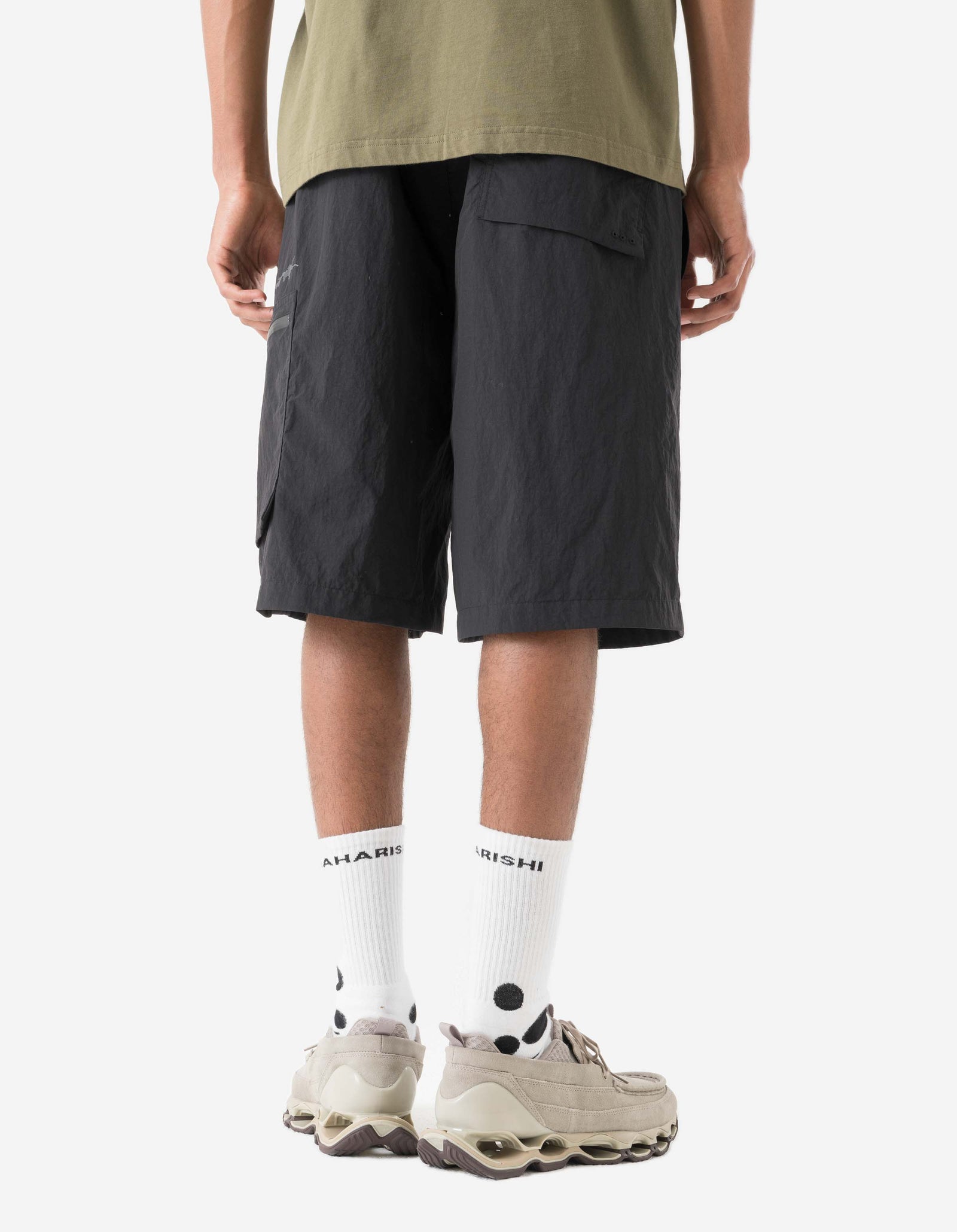 7205 Tech Hakama Shorts Black