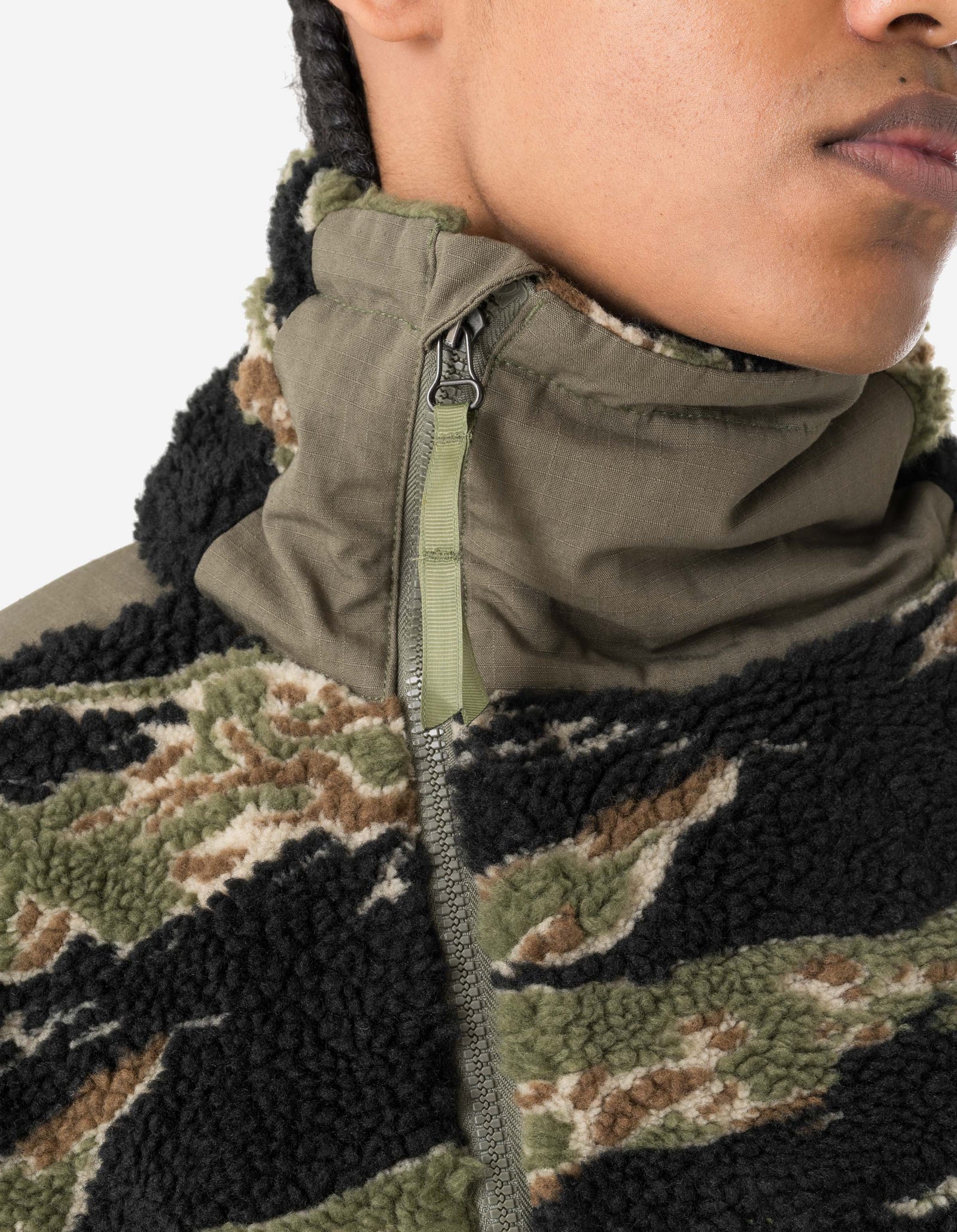 7275 Camo Asym Sherpa Fleece Jacket Mint Gold
