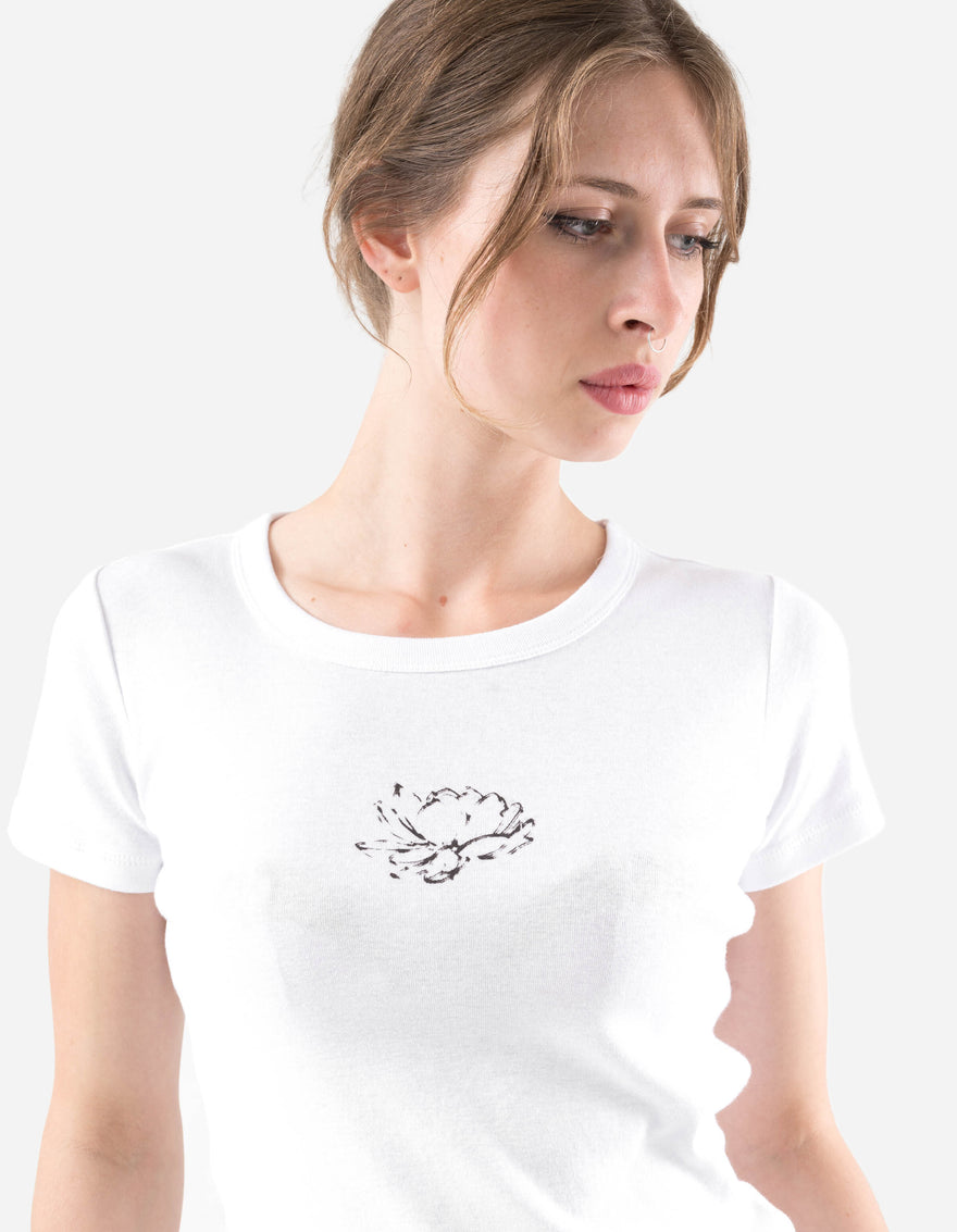 7389 MAHASIMBI Lotus Women's Fitted T-Shirt White