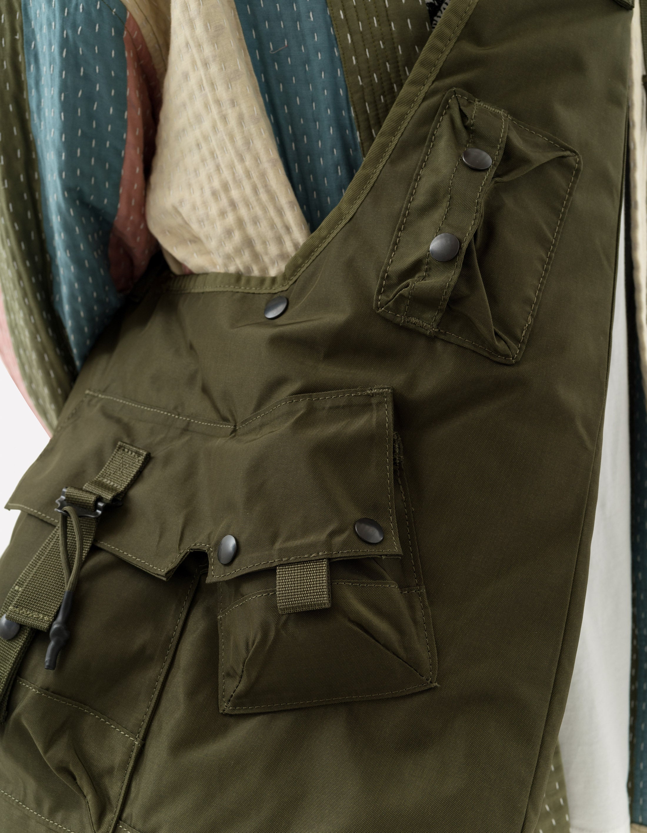 1113 Maha M.A.L.I.C.E. Monk Sling Bag Olive – Maharishi