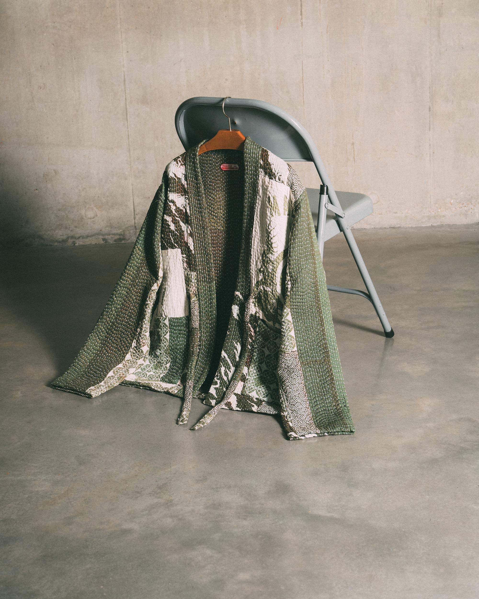 DPM: DISRUPTIVE PATTERN MATERIAL – AN ENCYCLOPEDIA OF CAMOUFLAGE