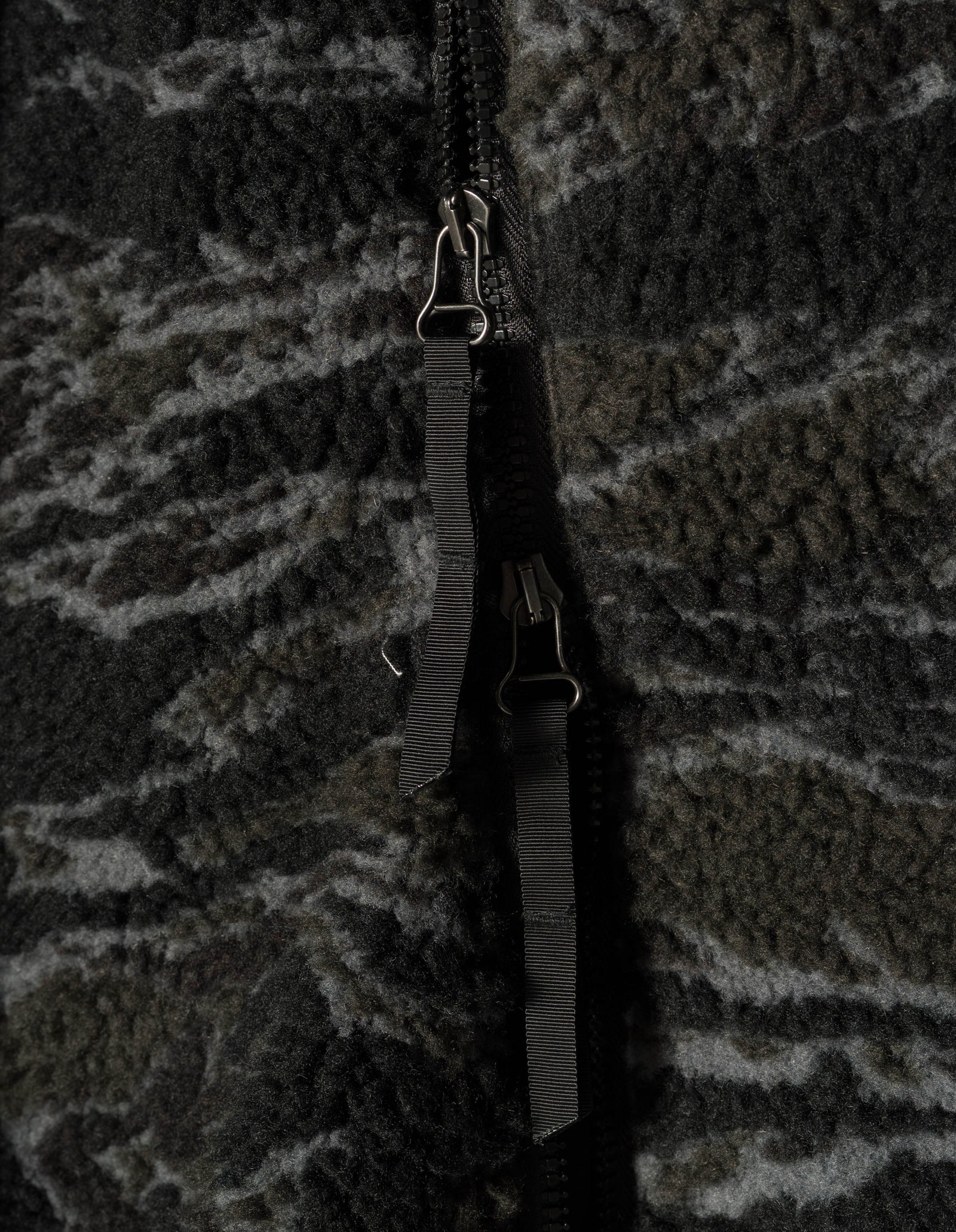 7275 Camo Asym Sherpa Fleece Jacket Subdued Night