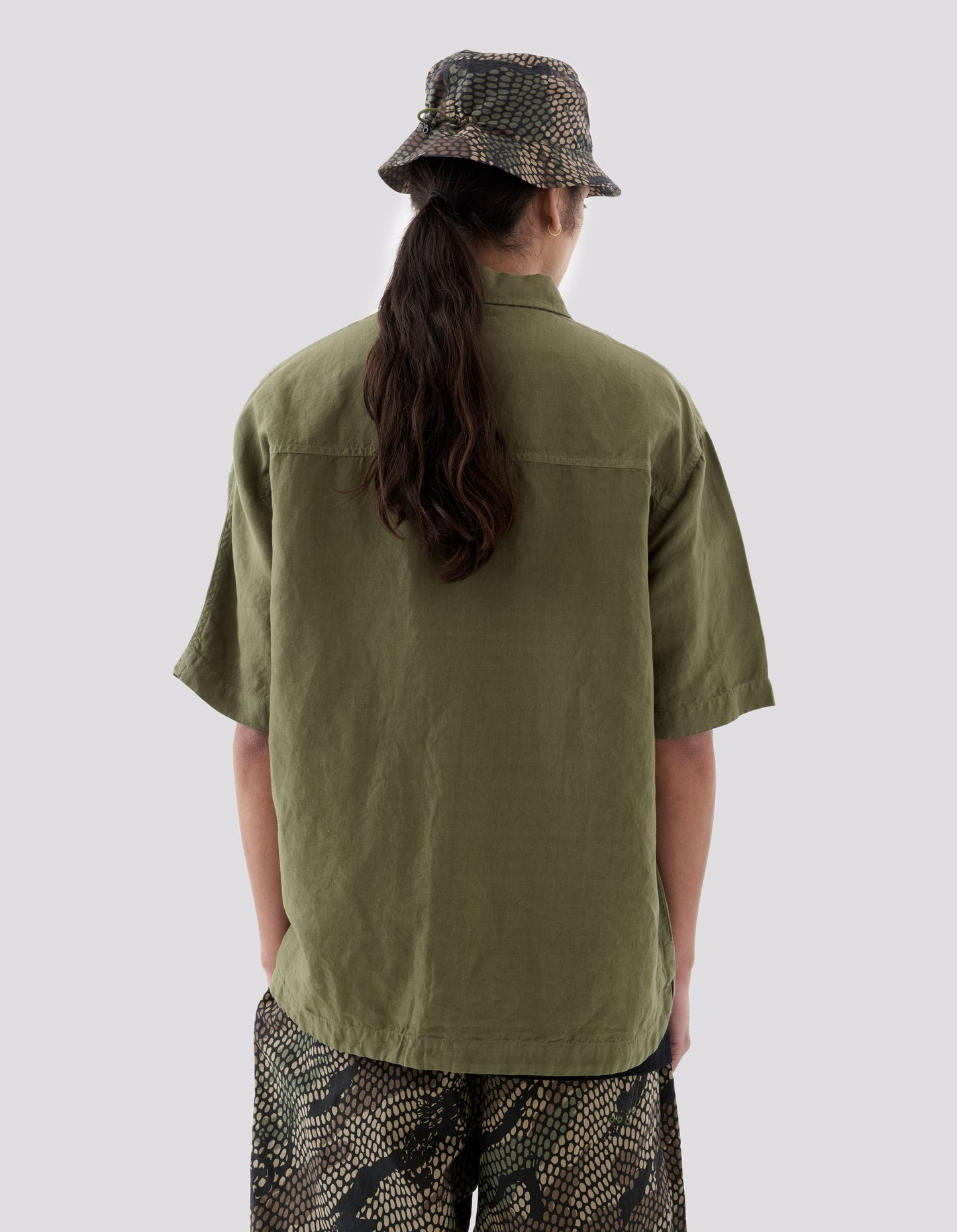 5120 Hemp Asym Monk Shirt Olive