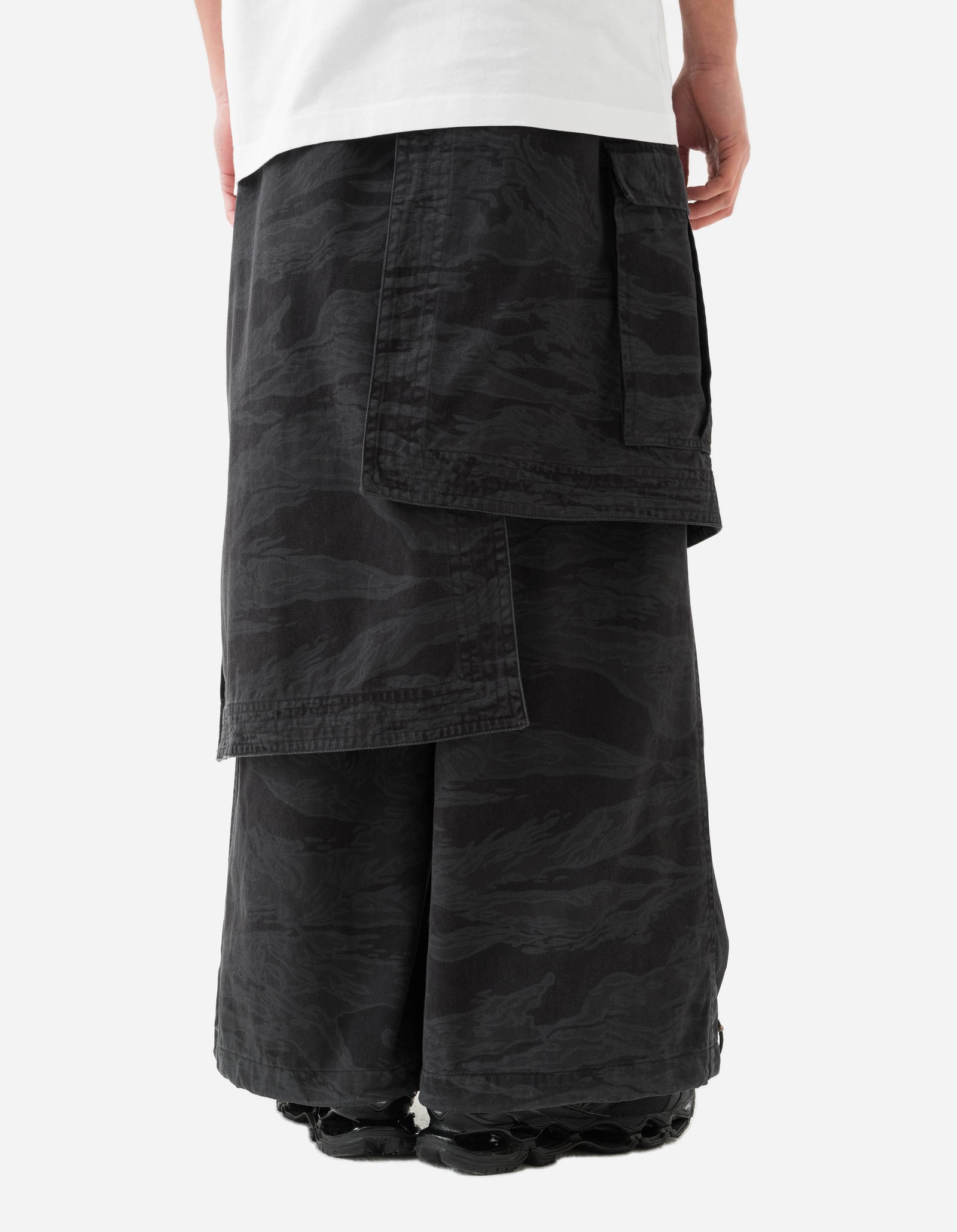 6110 Camo Asym Hakama Track Pants Subdued Night
