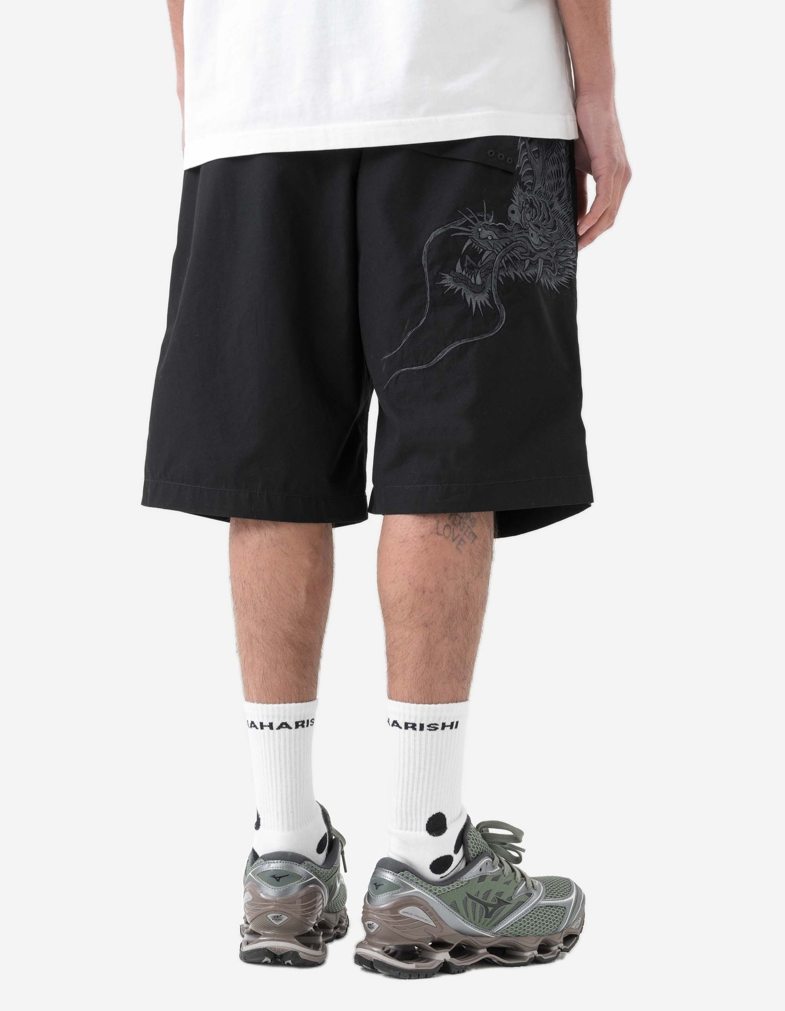6094 Tiger Dragon Loose Snoshorts Black Tonal