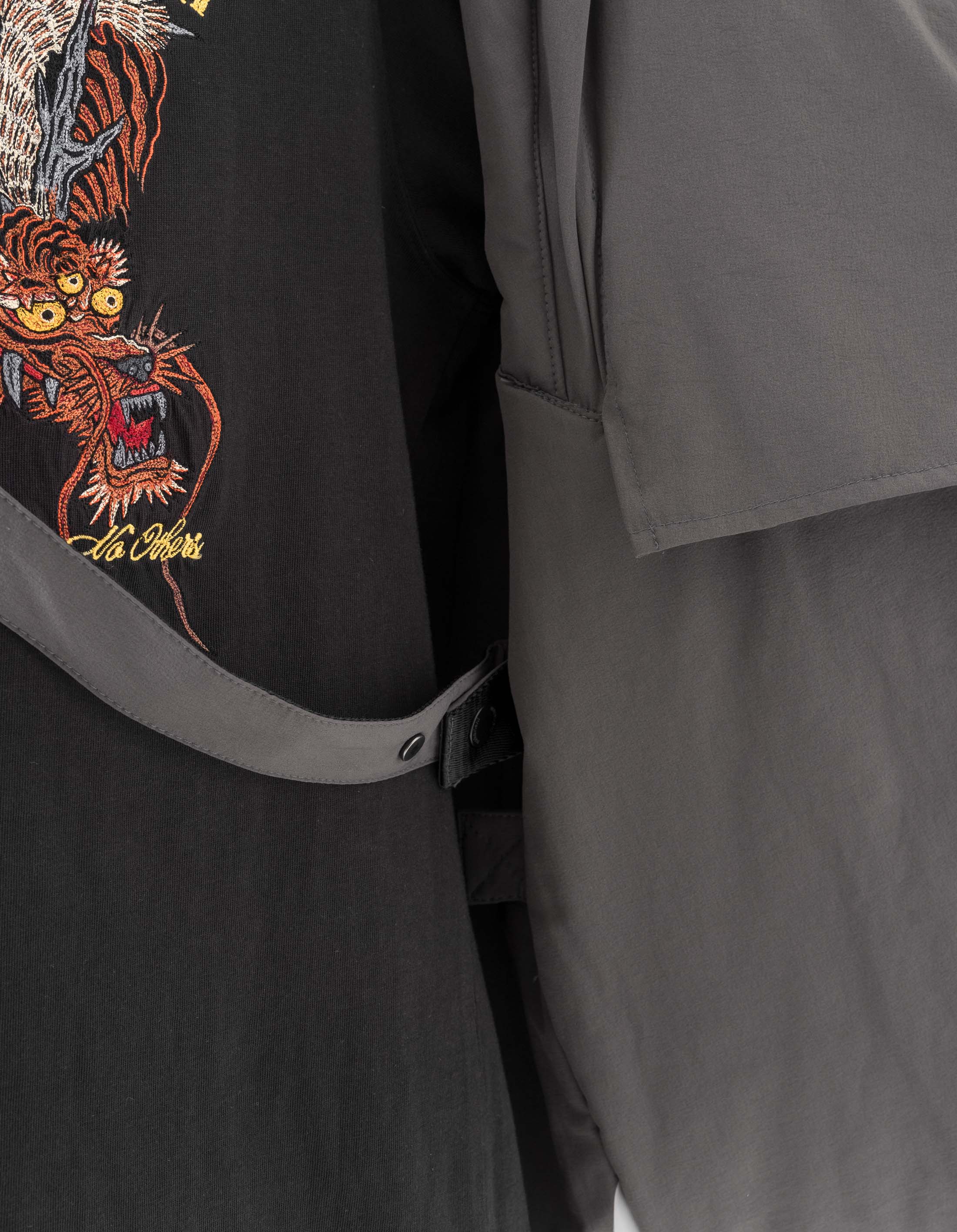 6023 Oversized Asym Padded Hoody Charcoal – Maharishi
