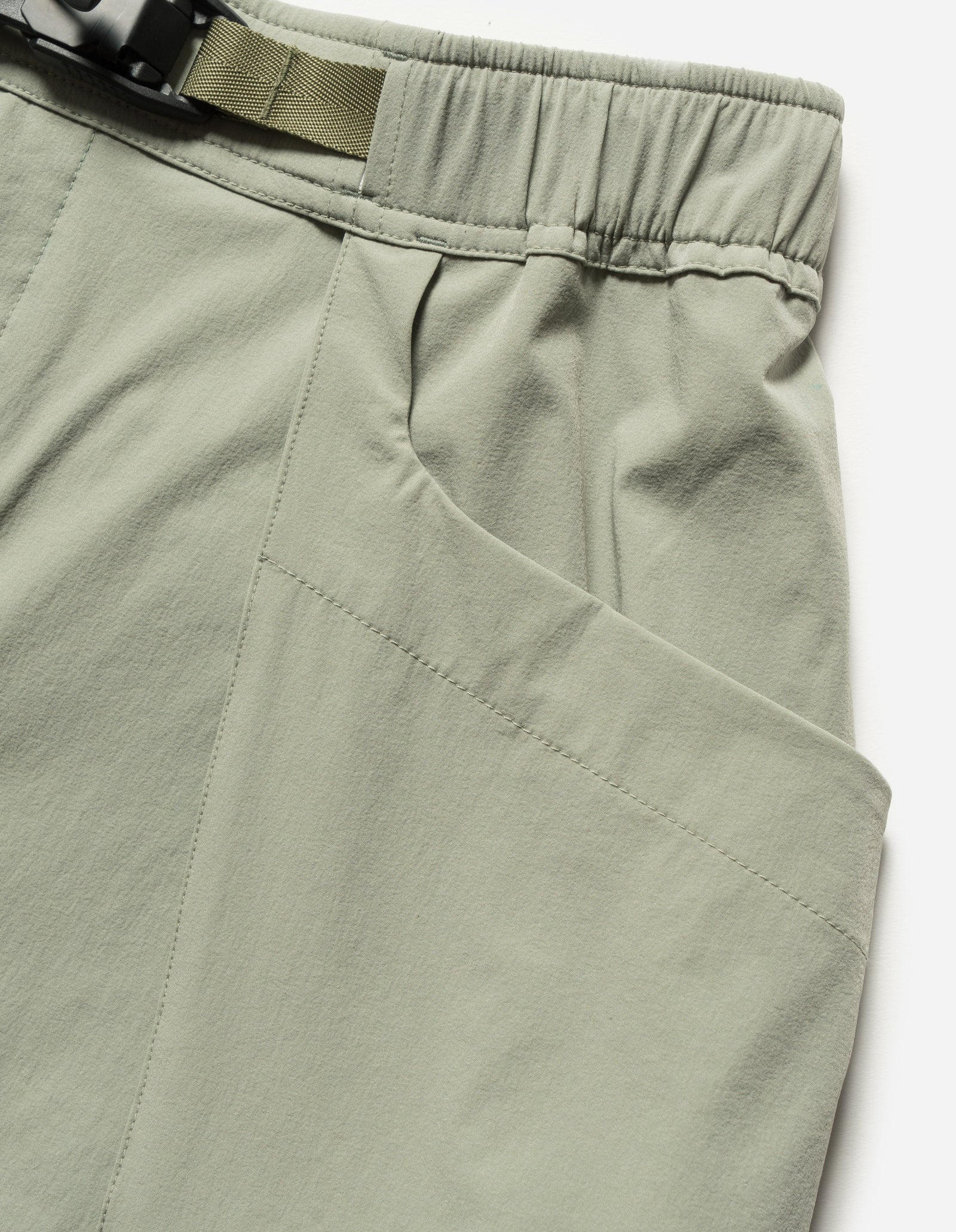 6042 Recycled Nylon Cargo Shorts Sage