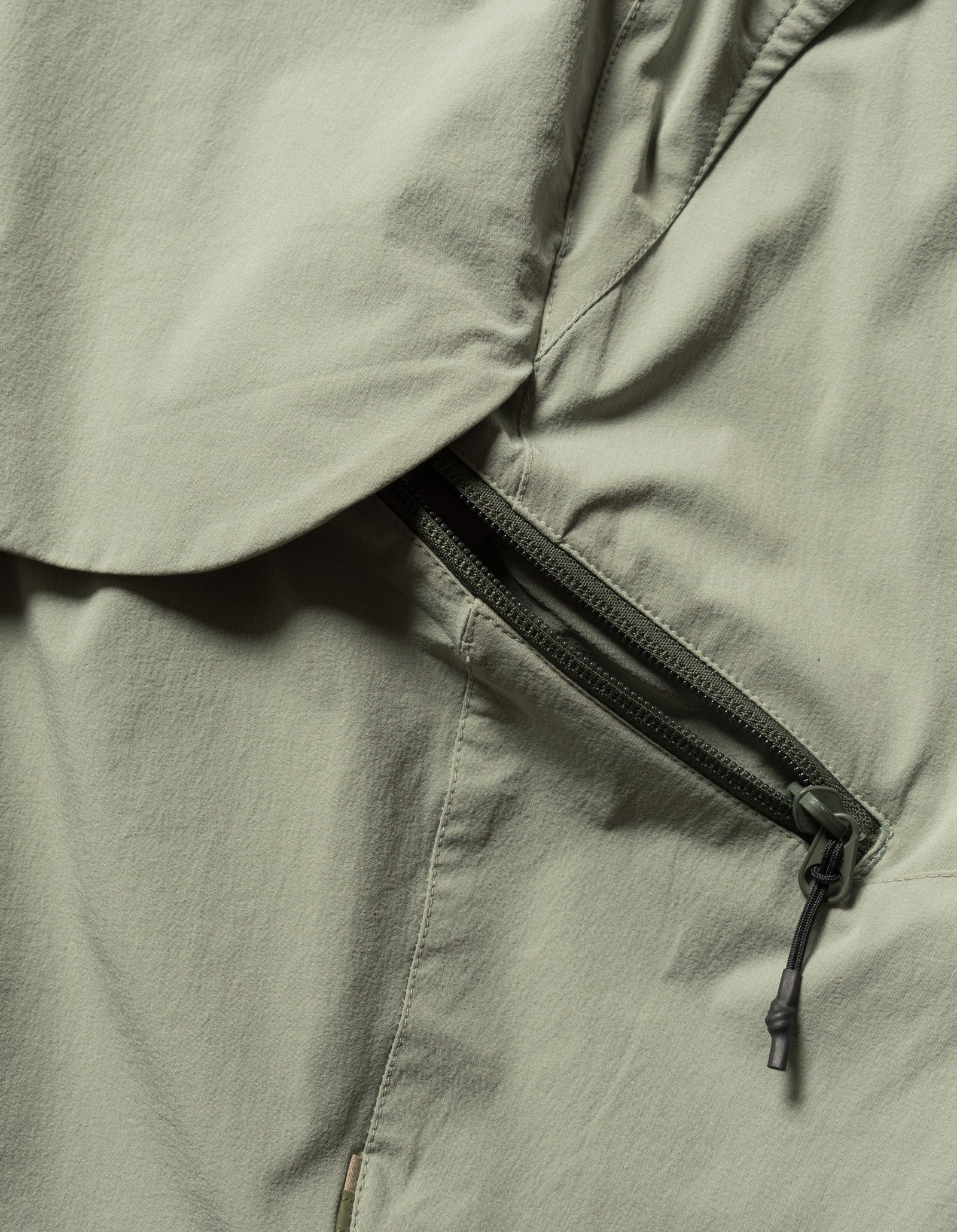 6042 Recycled Nylon Cargo Shorts Sage