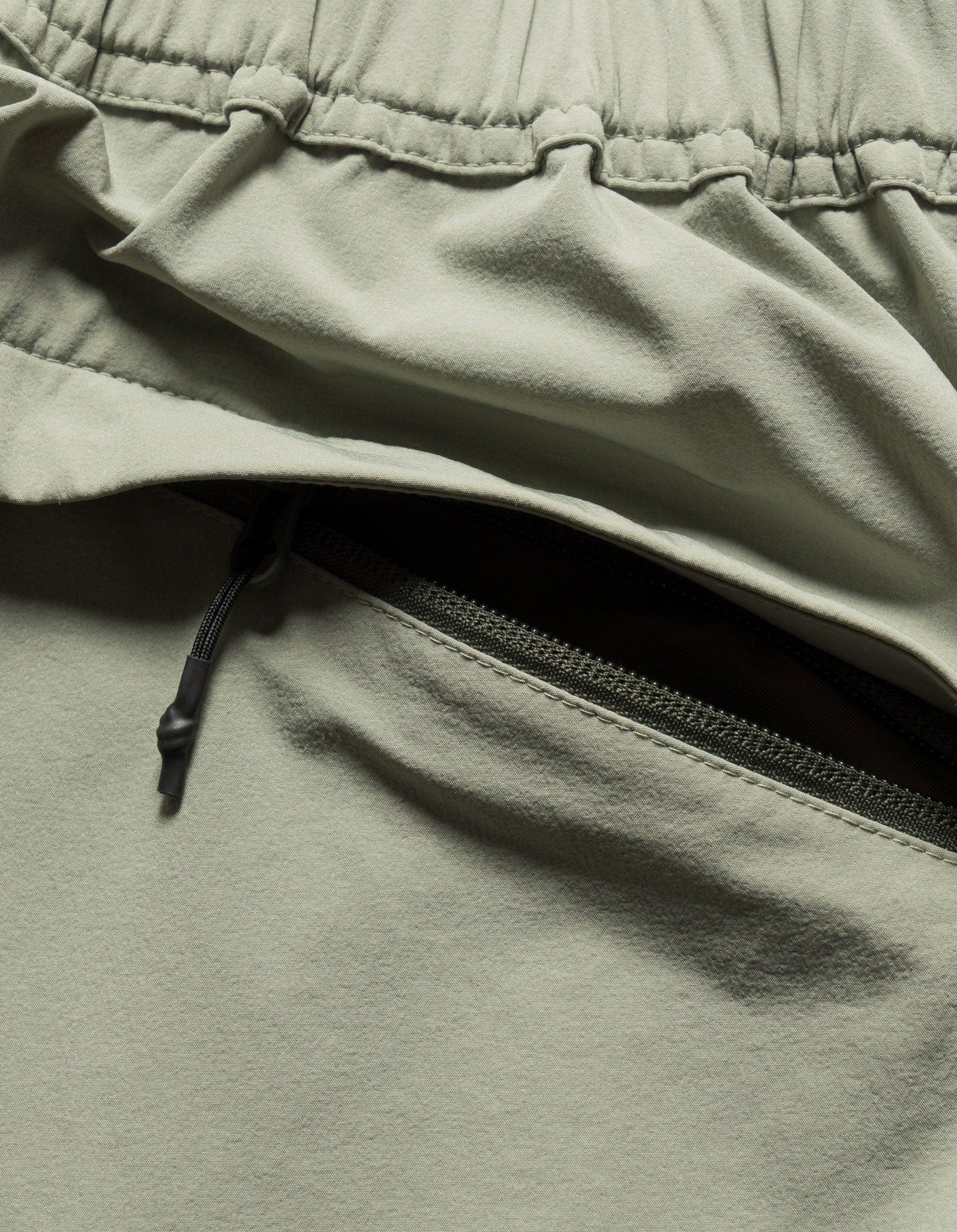 6042 Recycled Nylon Cargo Shorts Sage