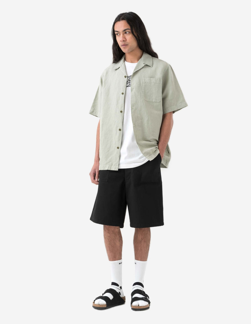 6107 Utility Deck Shorts Black
