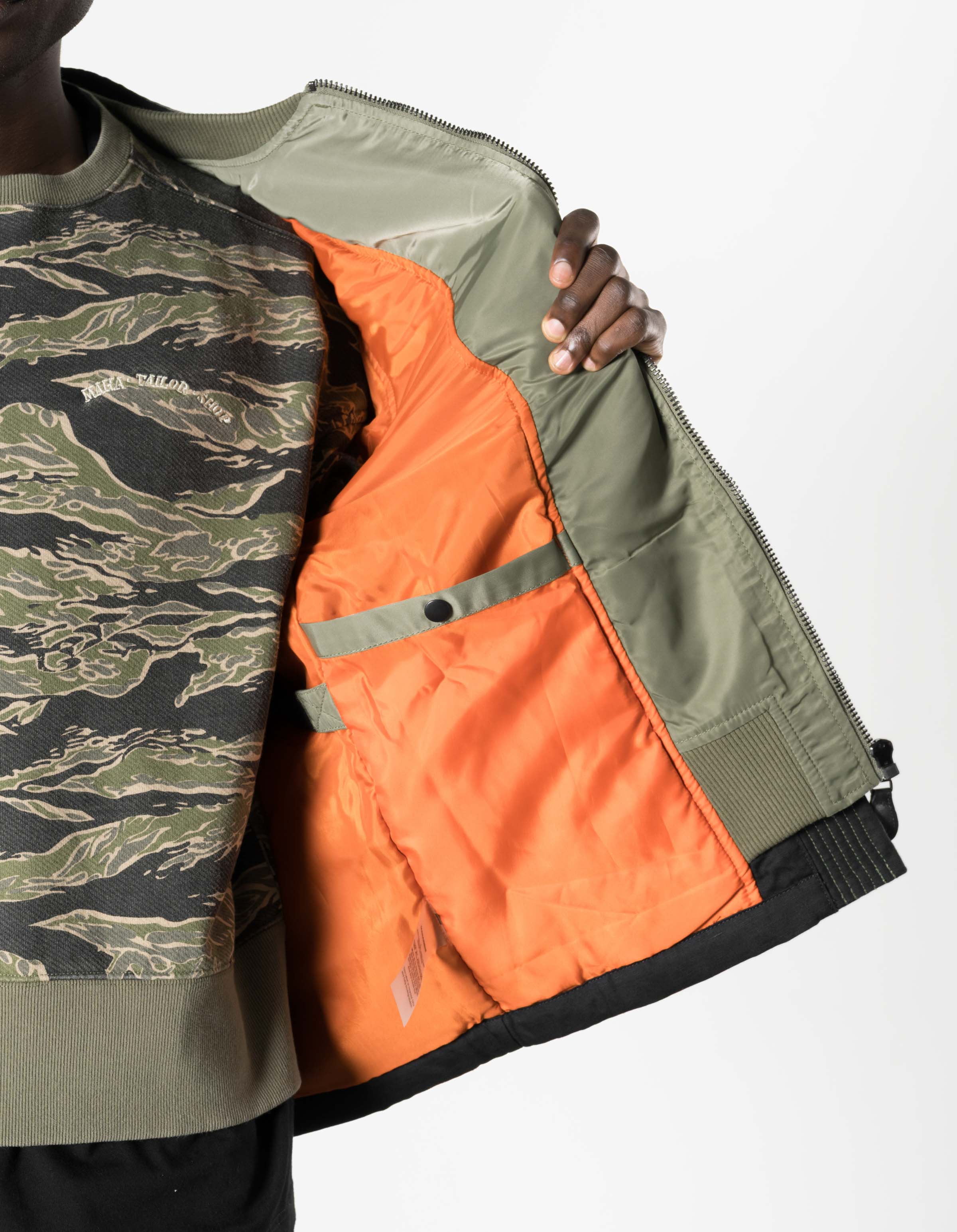 7405 Duality L2-B Flight Kimono Navy/Olive – Maharishi