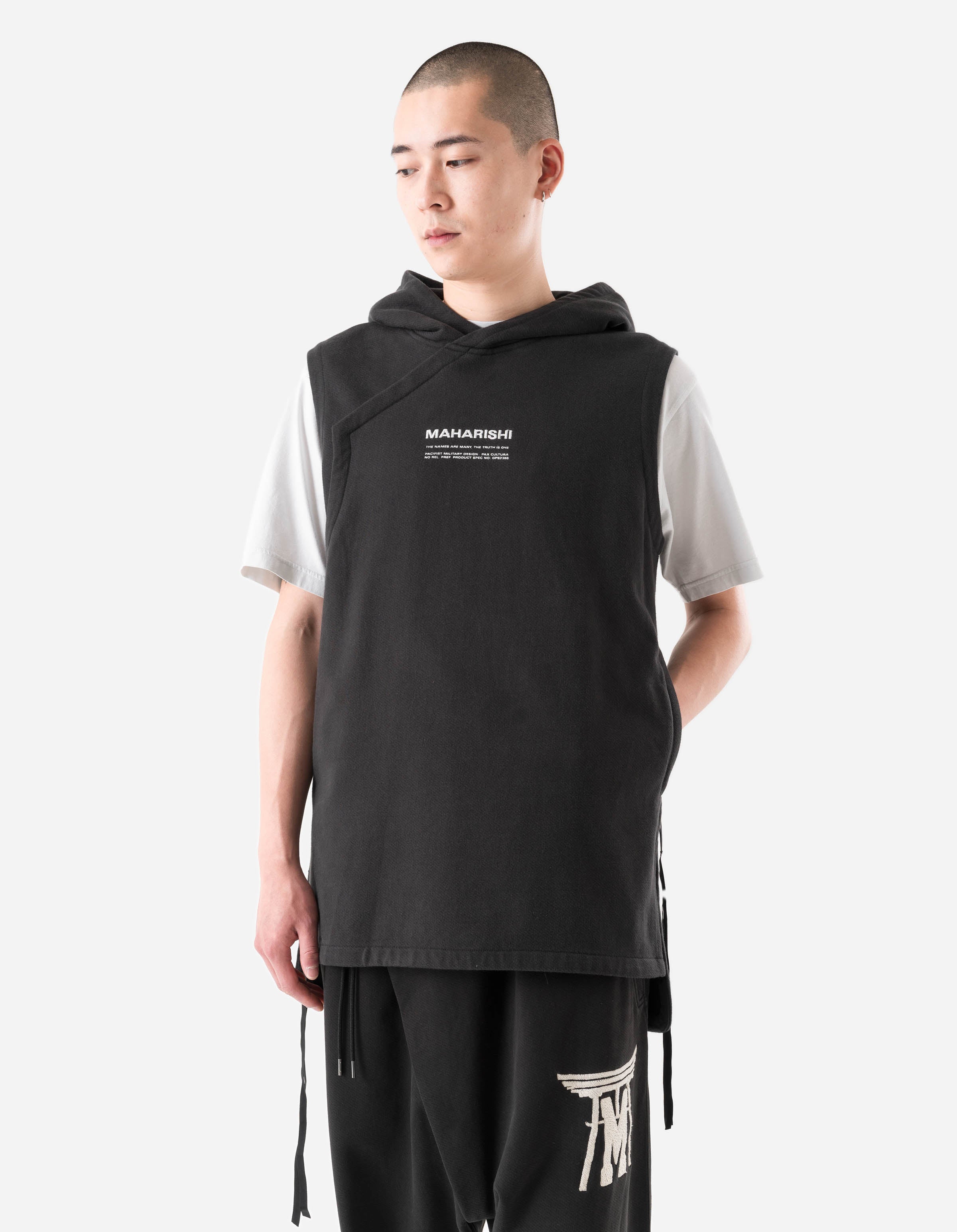 7270 Hooded Prayer Gilet Black – Maharishi