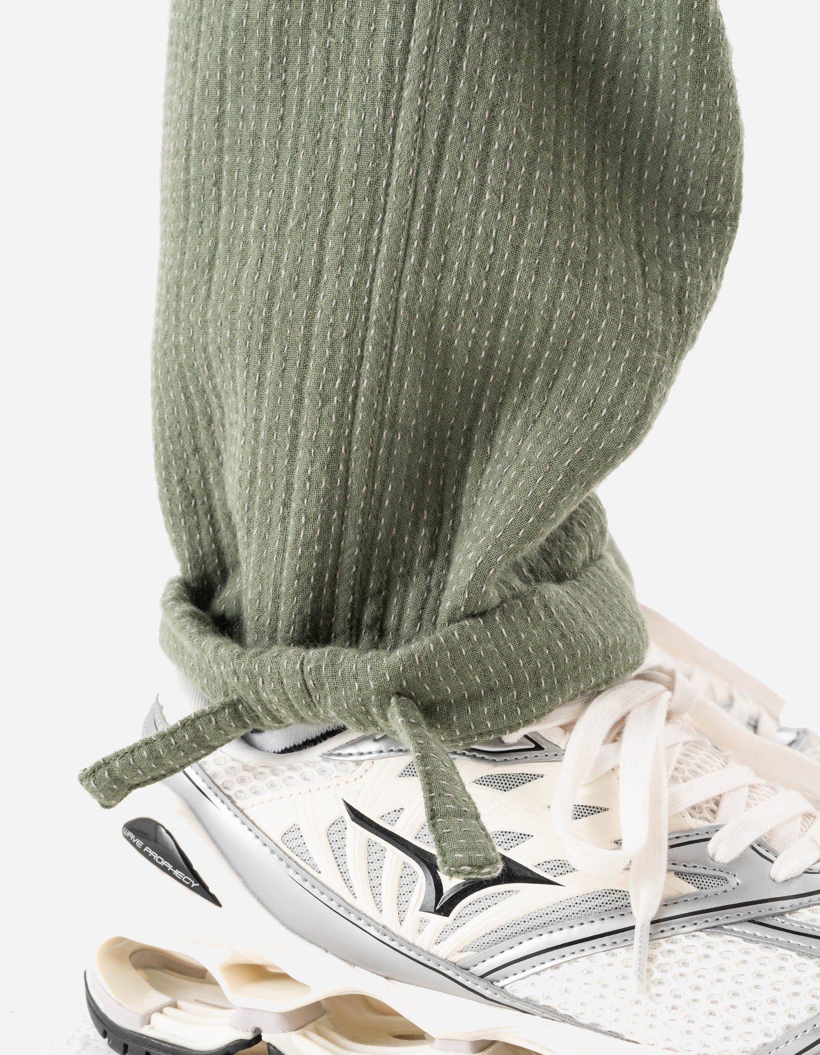 7300 Light Kantha Asym Track Pant Olive