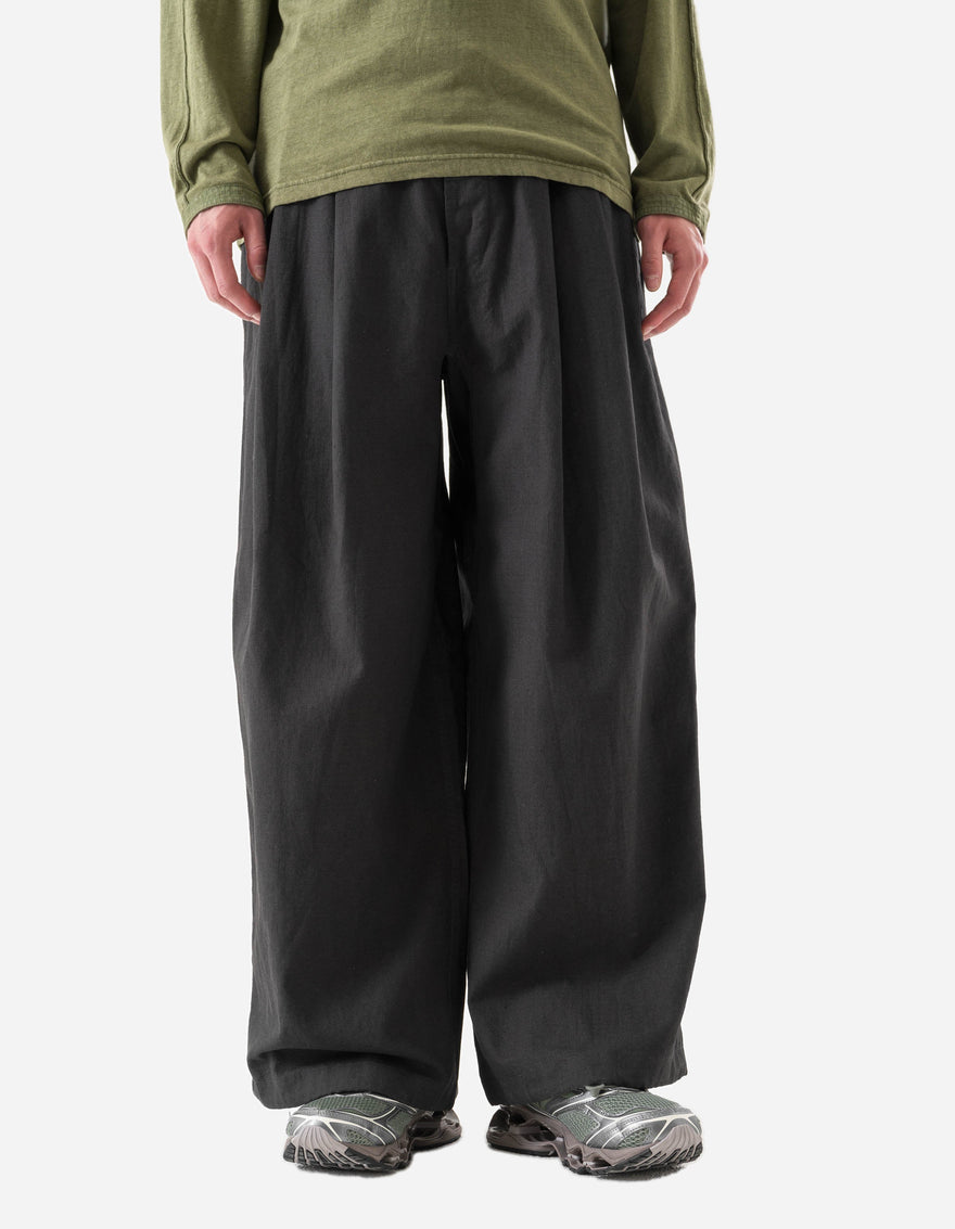 7319 Hemp Ripstop Pleated Trousers Black