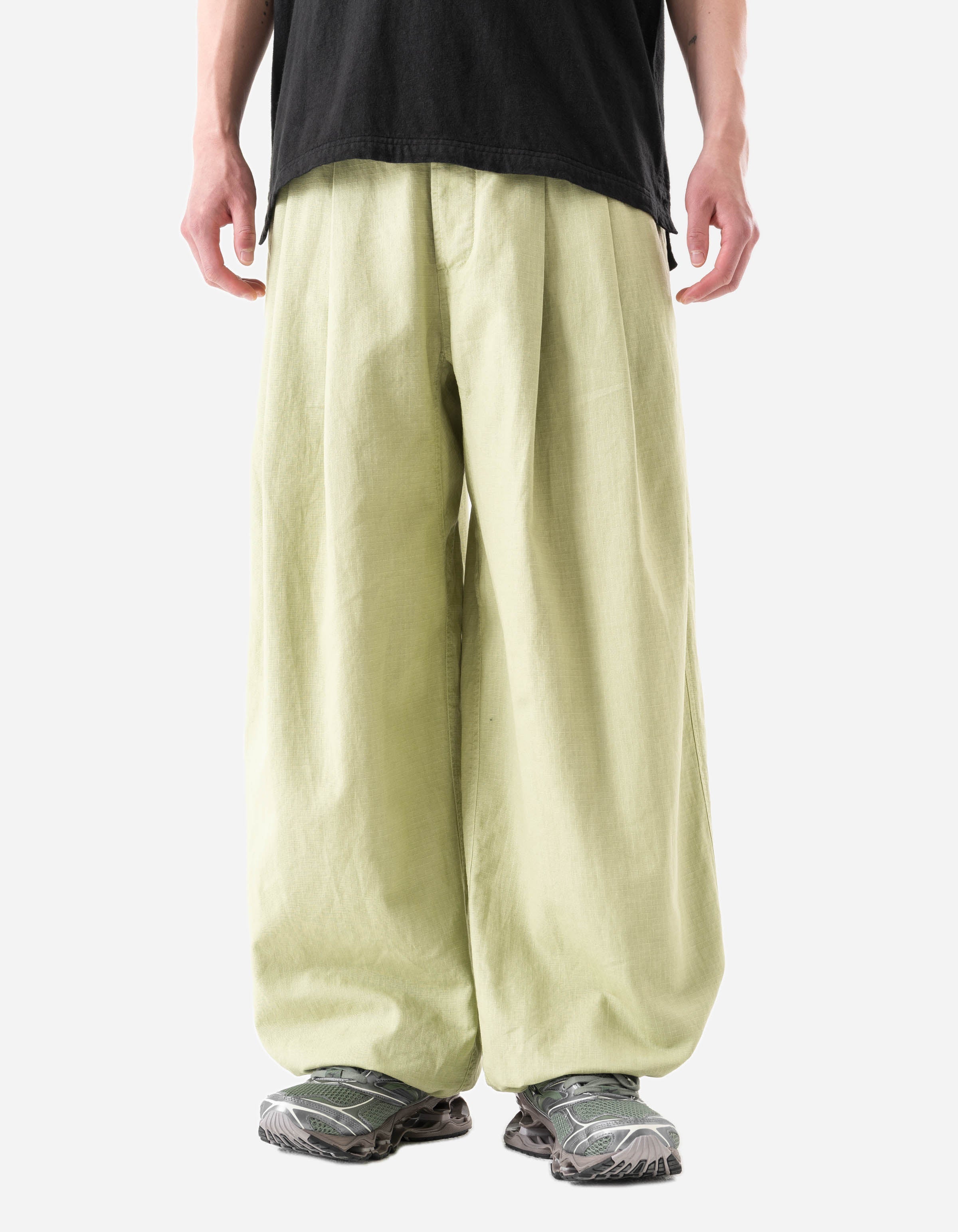 7319 Hemp Ripstop Pleated Trousers Moss Green – Maharishi