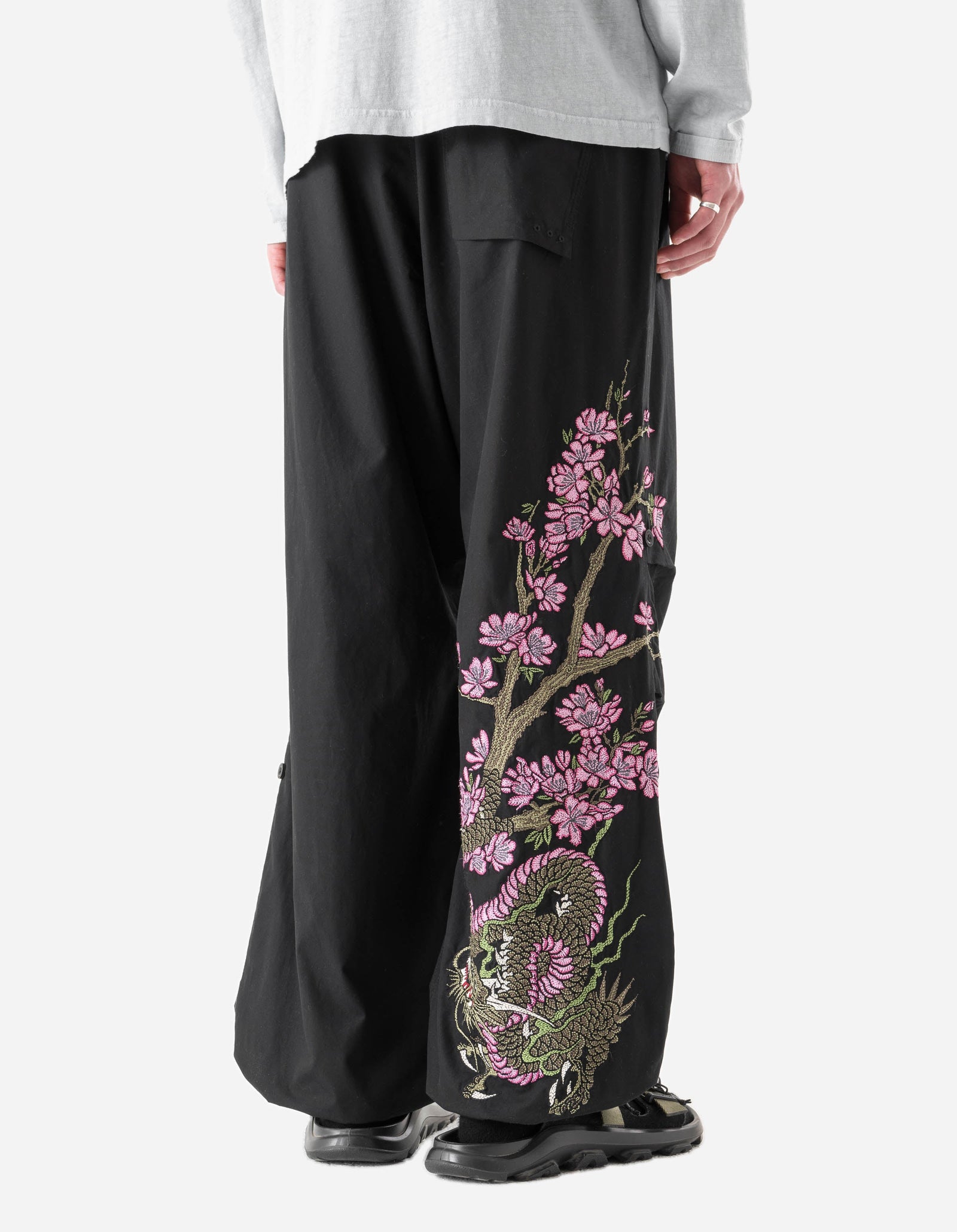 7354 Sakura Serenity Loose Snopants® Black