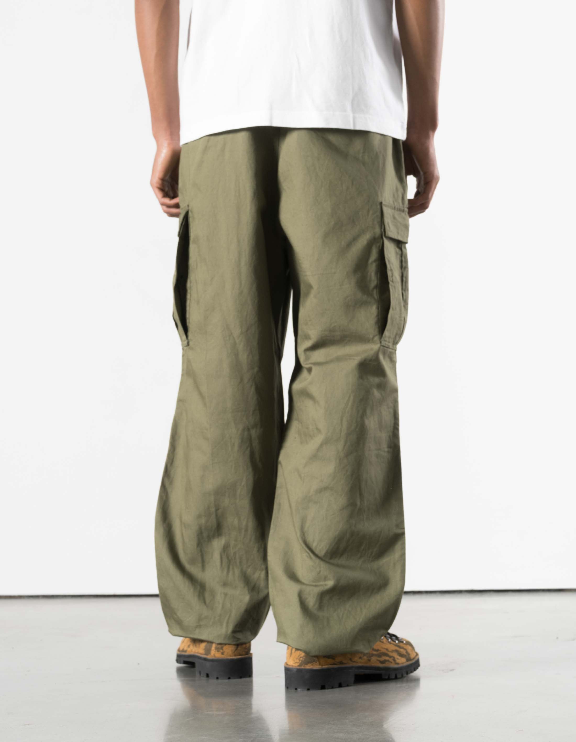 7400 Hemp M65 Cargo Pants Olive OG-107F – Maharishi
