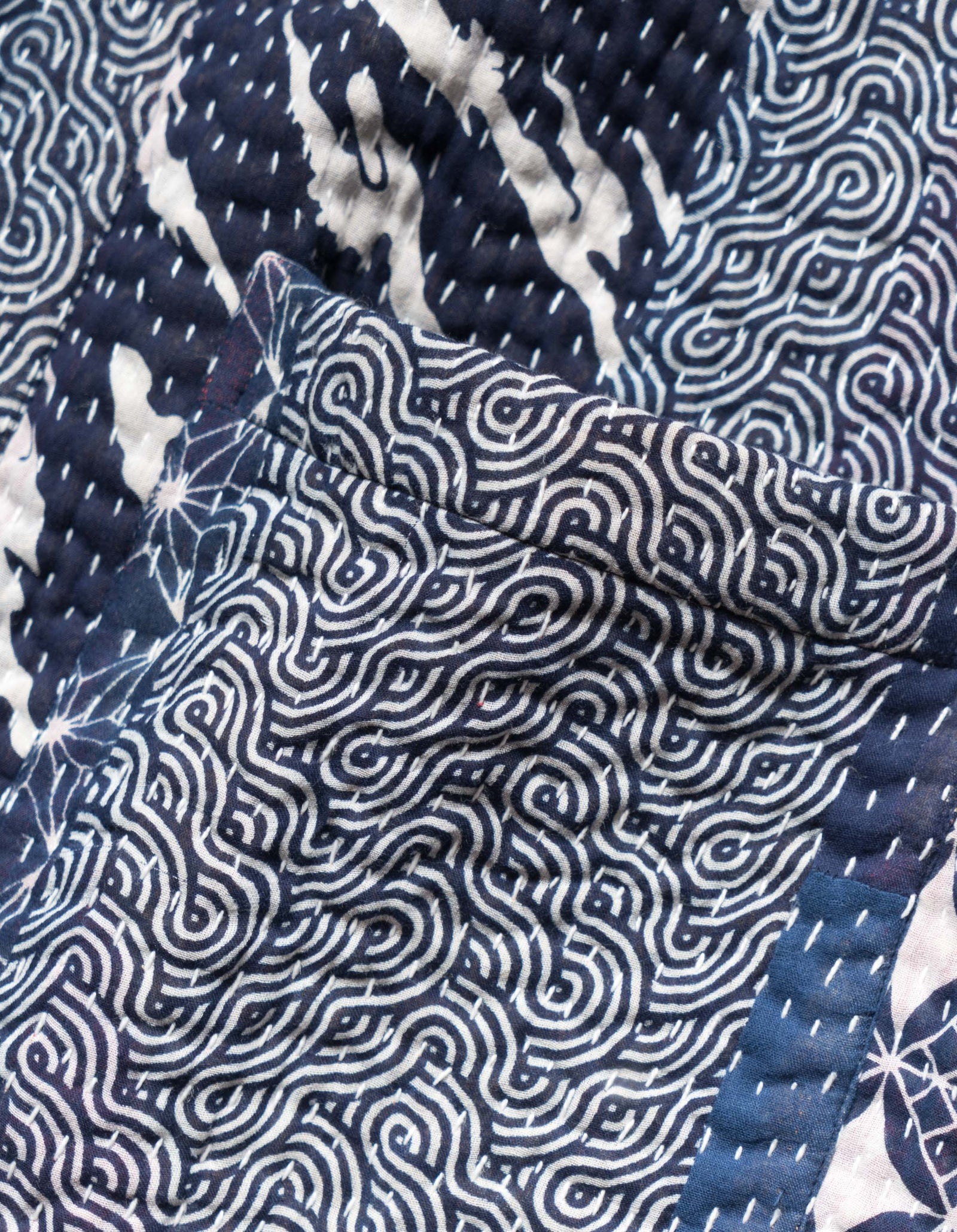 1472 Mahaboro Blanket Indigo
