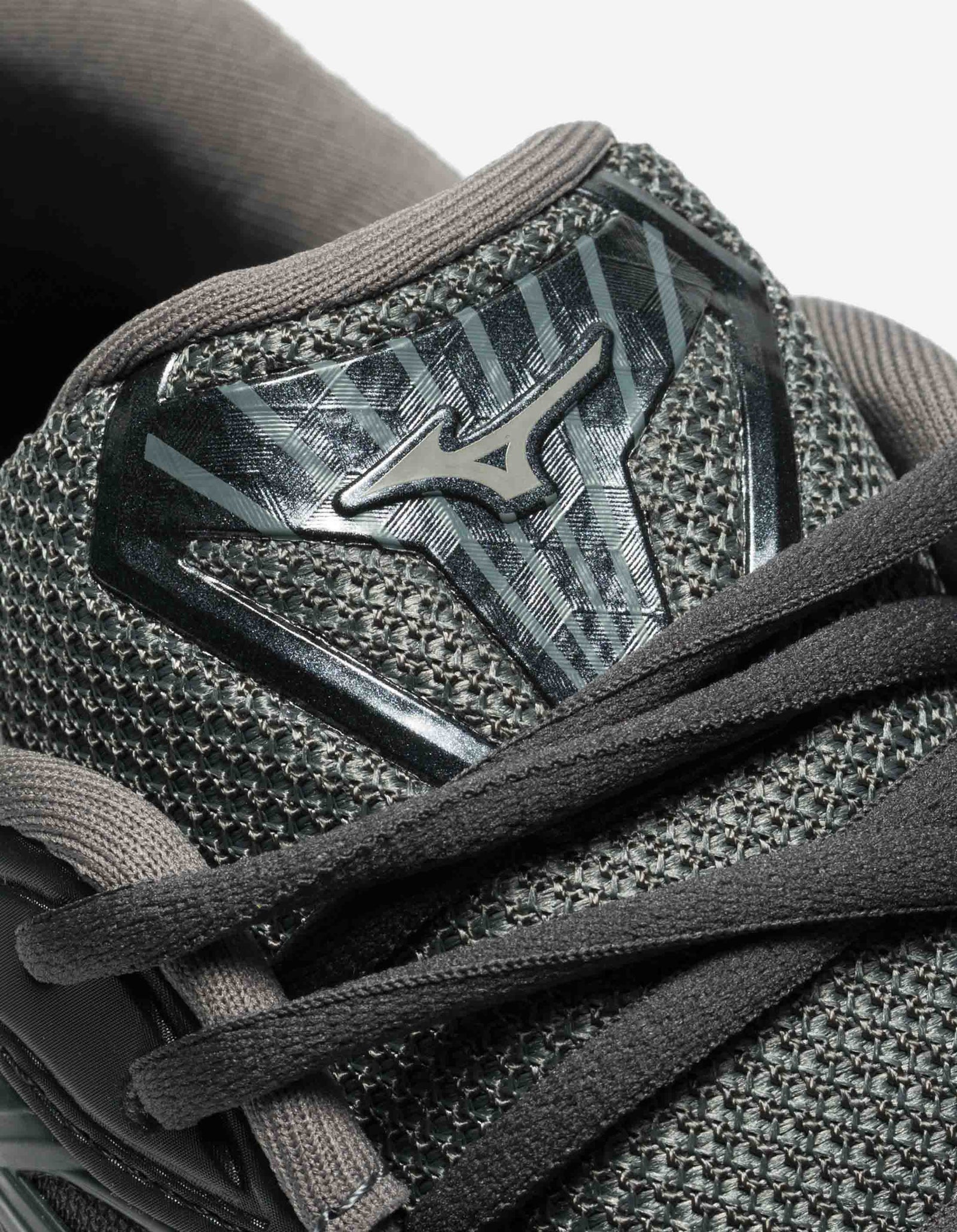 Mizuno Wave Prophecy LS Iron Gate/Black/Black Sand
