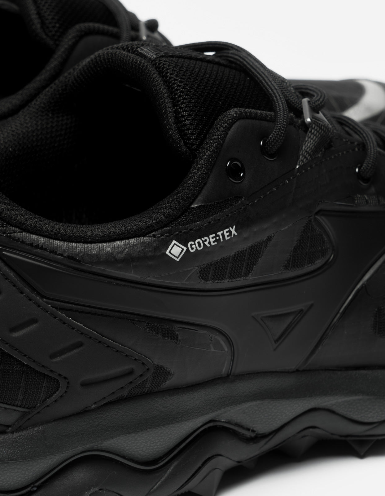 Mizuno Wave Mujin TL GTX Black