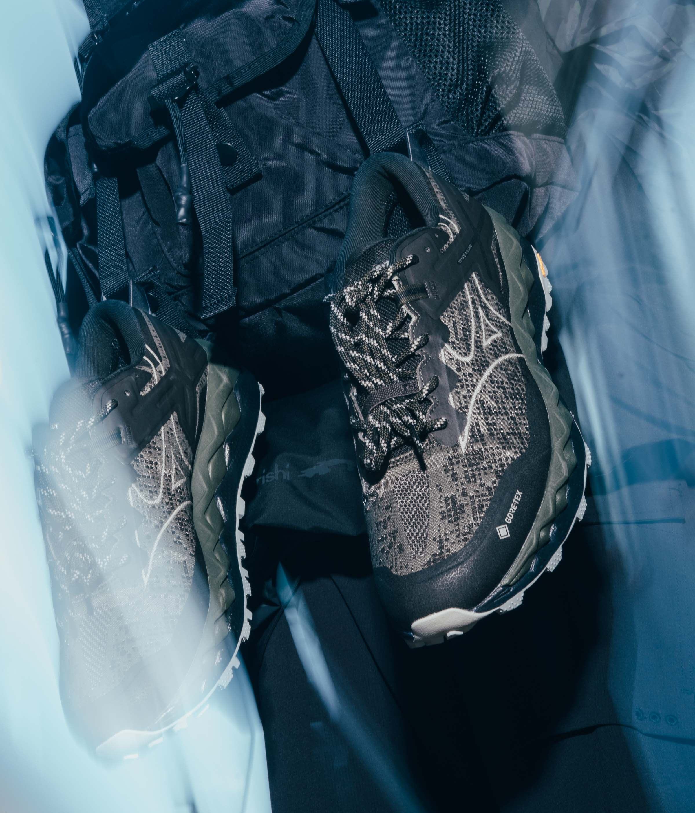 Maharishi Mizuno Pointillist Wave Mujin GTX