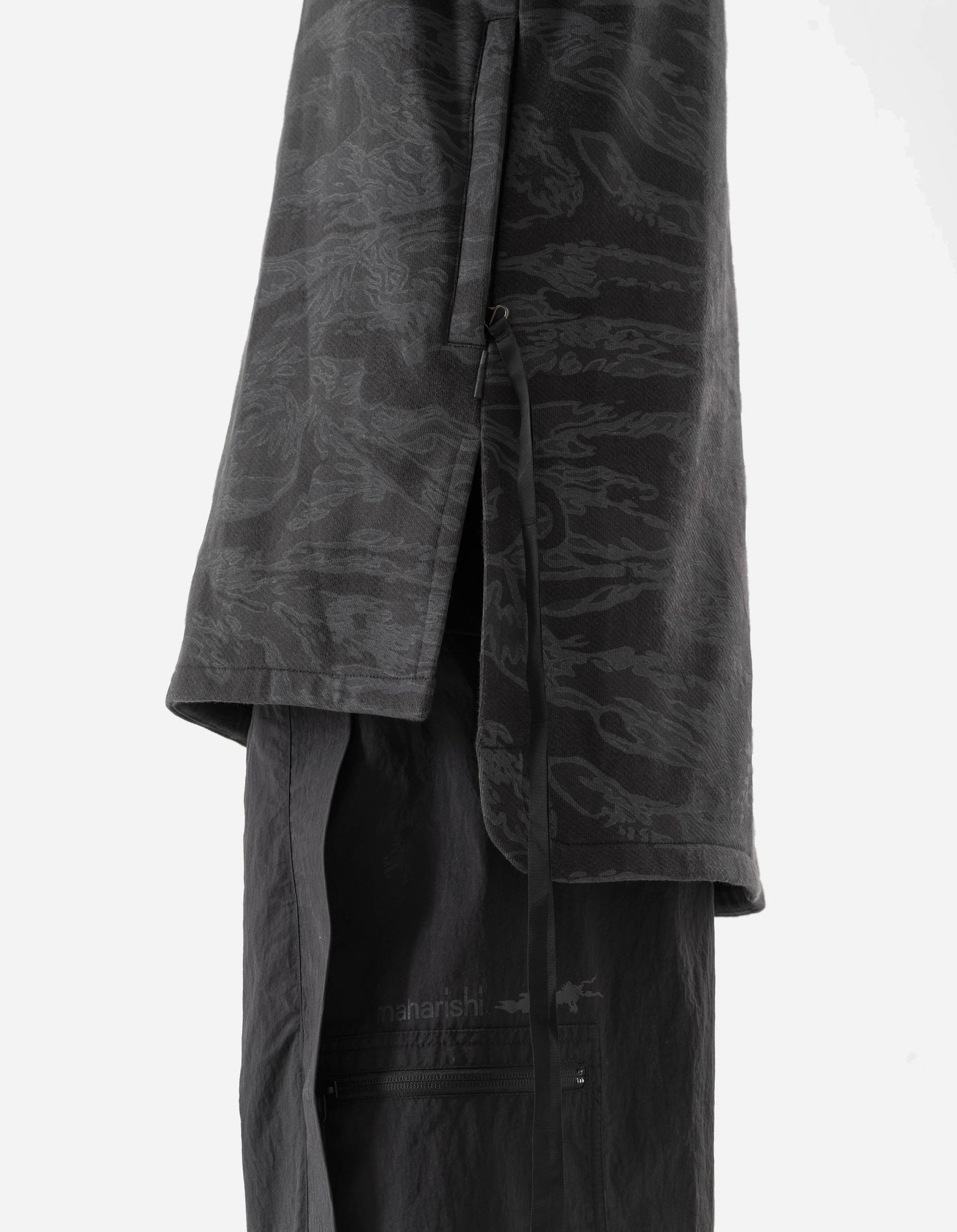 7271 Camo Hooded Prayer Gilet Subdued Night