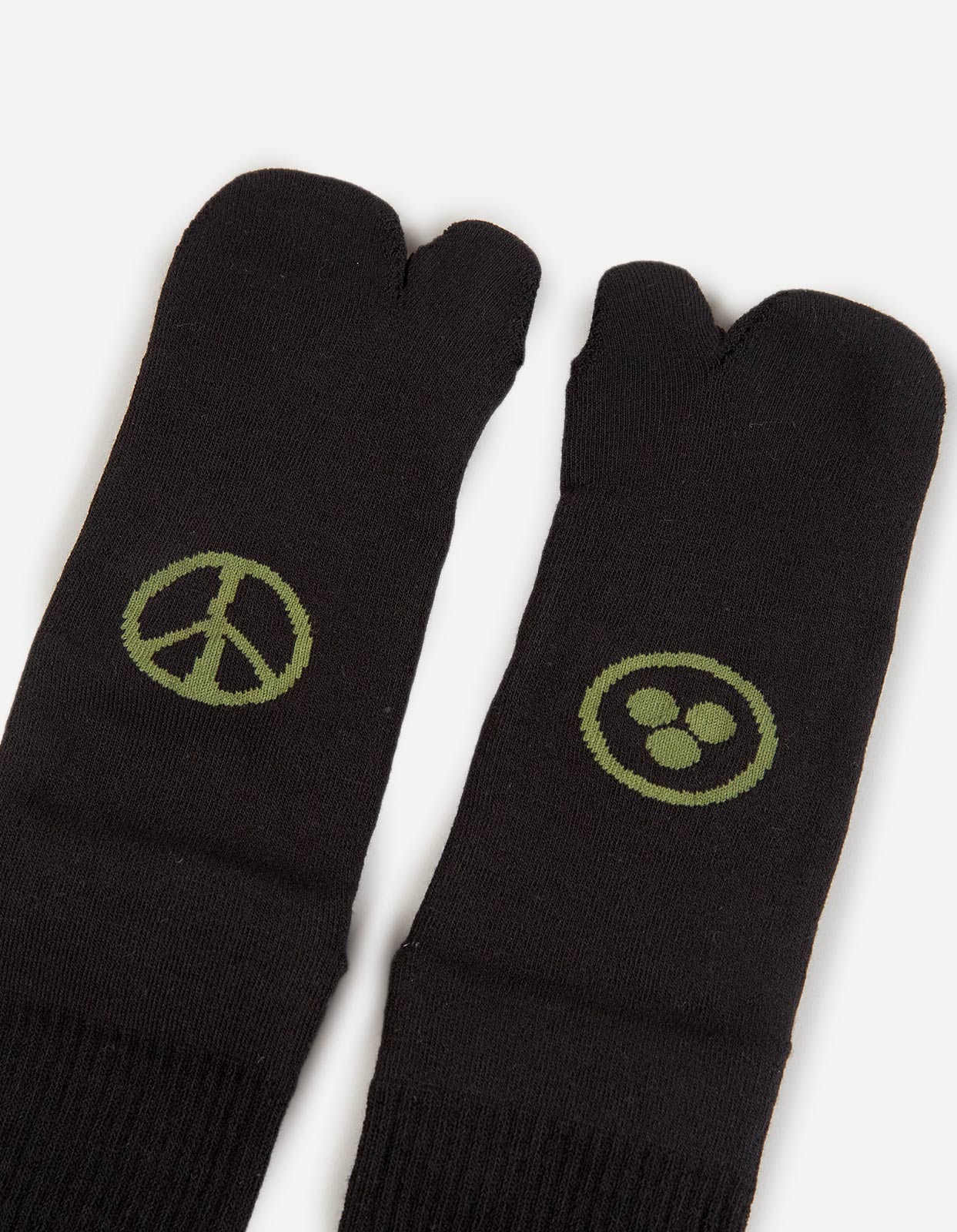 9348 MILTYPE Tabi Sock · 3 Pack Black/Black/Black