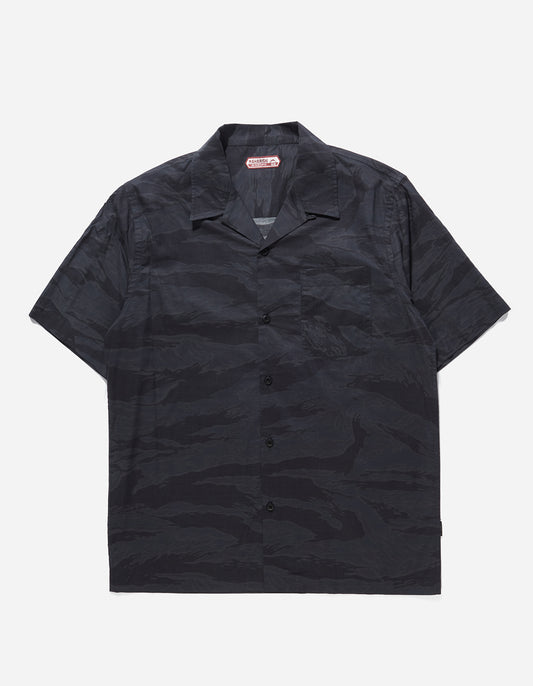 8171 Camo Camp Collar Shirt · Light Cotton Poplin 90 Subdued Night Tigerstripe